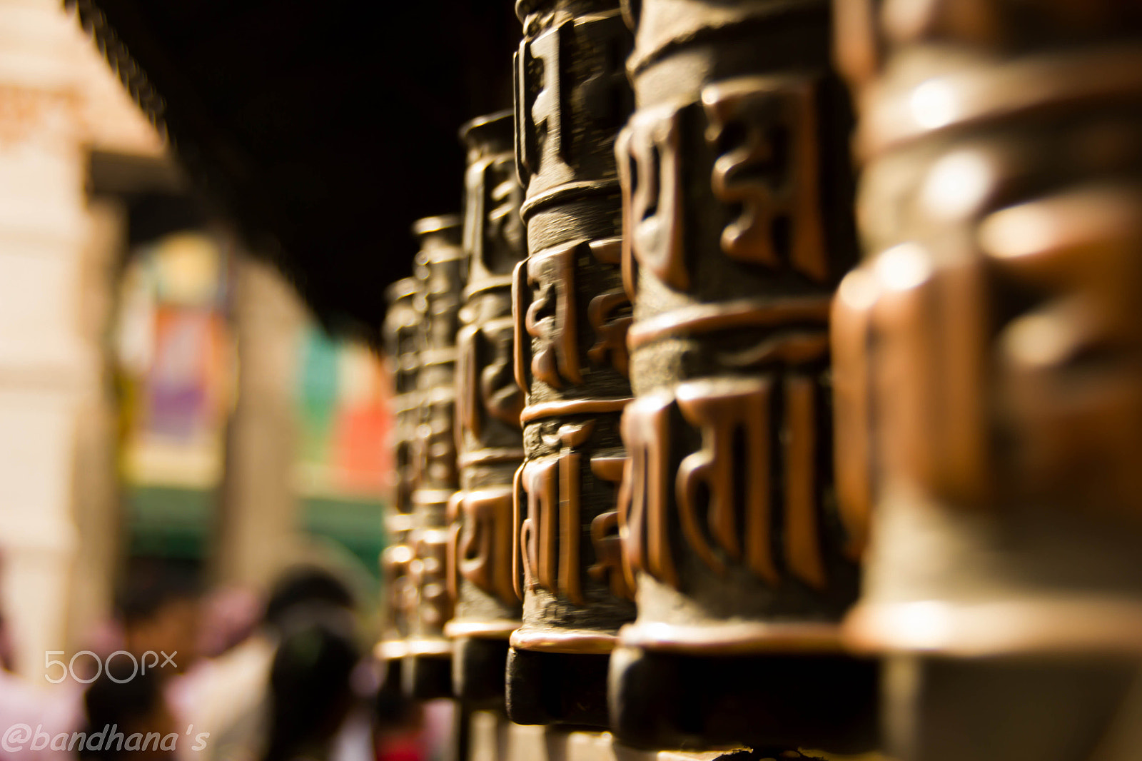 Canon EOS 550D (EOS Rebel T2i / EOS Kiss X4) sample photo. The prayer wheels photography
