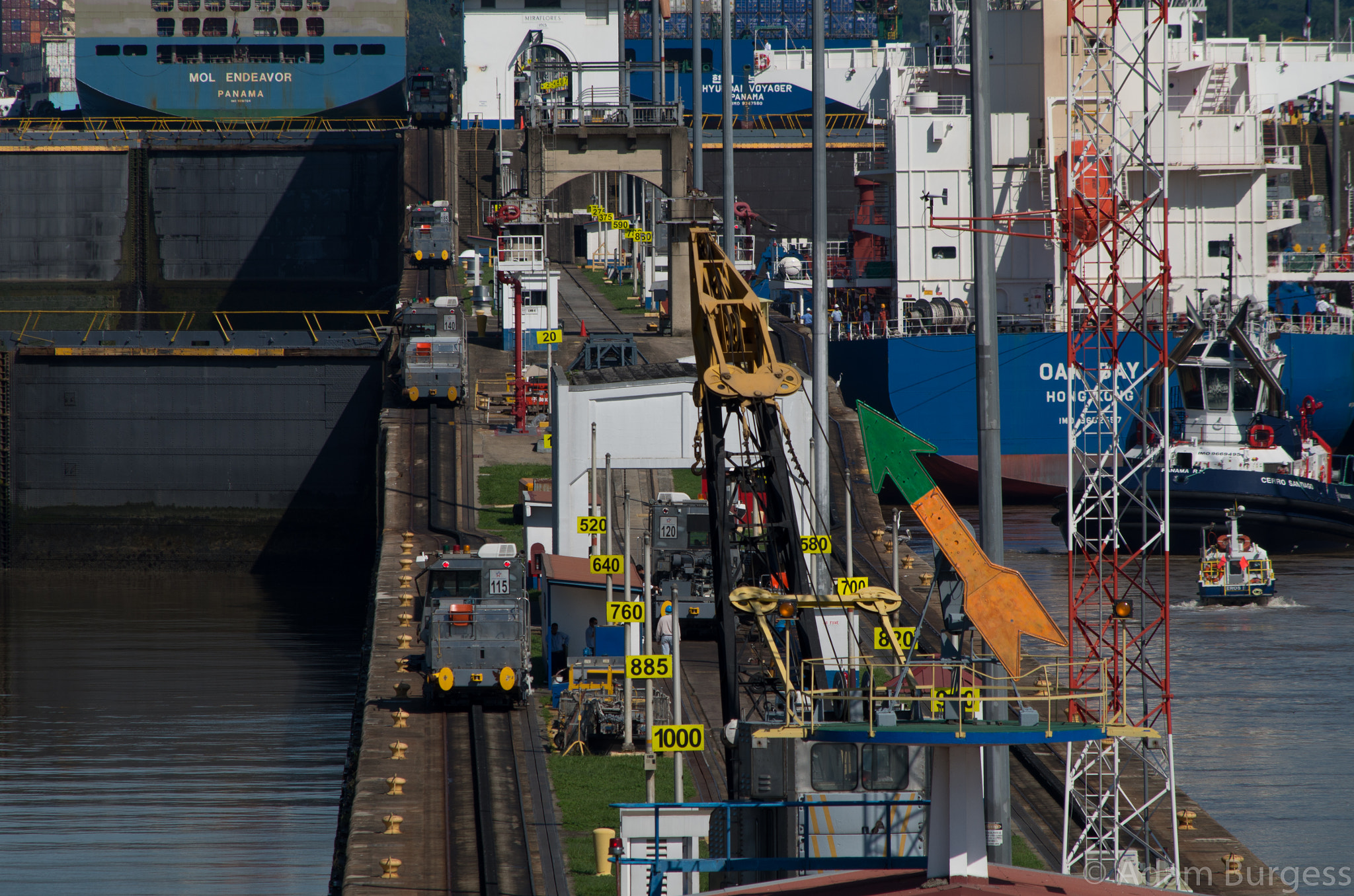 smc PENTAX-DA L 55-300mm F4-5.8 ED sample photo. Close the locks photography
