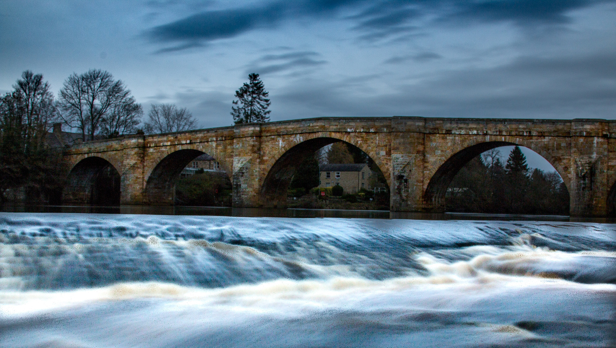 Canon EF 28-300mm F3.5-5.6L IS USM sample photo. Chesters bridge photography