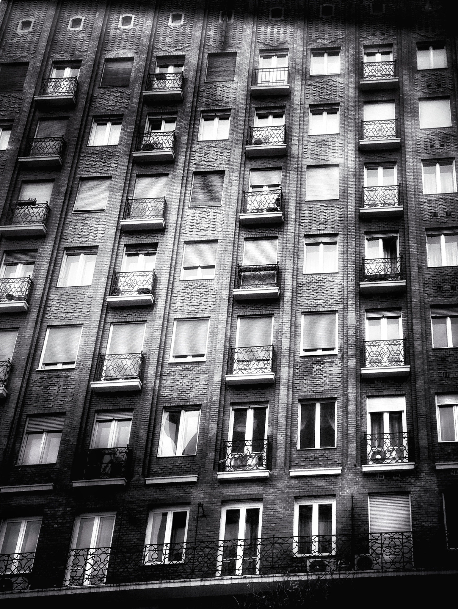 Hipstamatic 303 sample photo. Inner photography