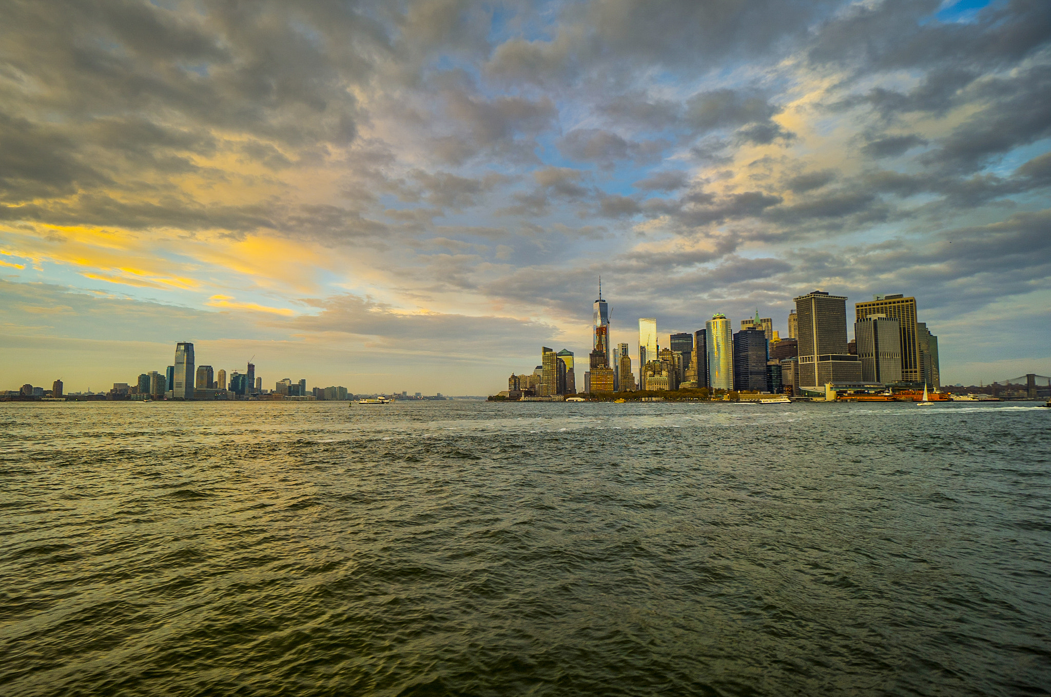 Sony a7S + Sony E 10-18mm F4 OSS sample photo. Ny meets nj photography