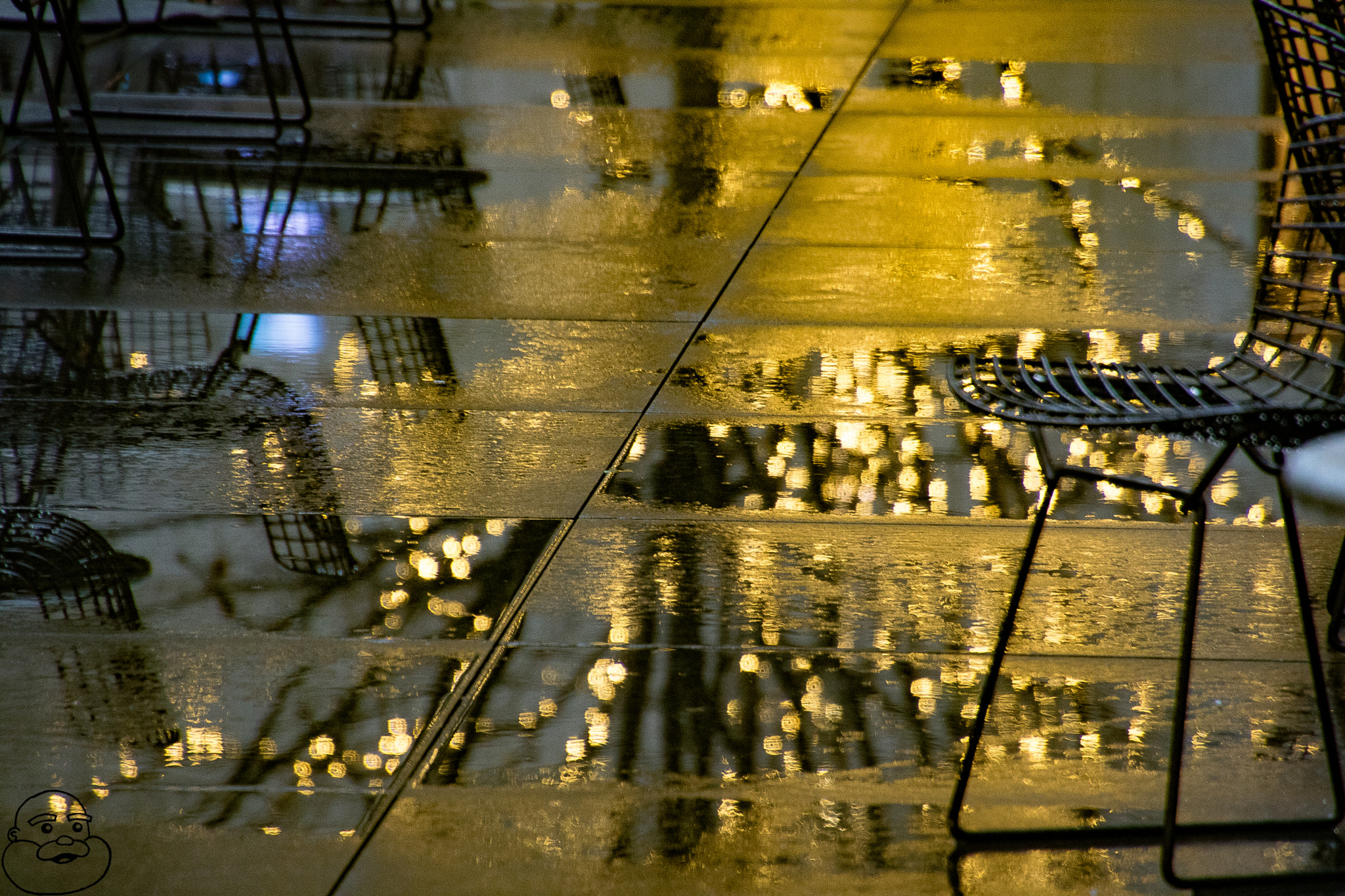 Canon EOS 760D (EOS Rebel T6s / EOS 8000D) sample photo. Reflections of christmas photography