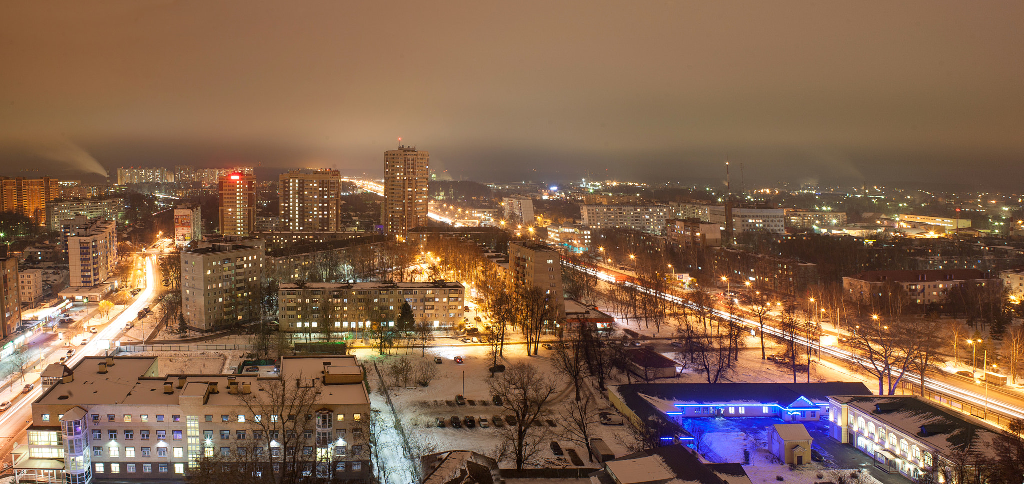 Canon EF 28-80mm f/3.5-5.6 USM IV sample photo. City lights photography