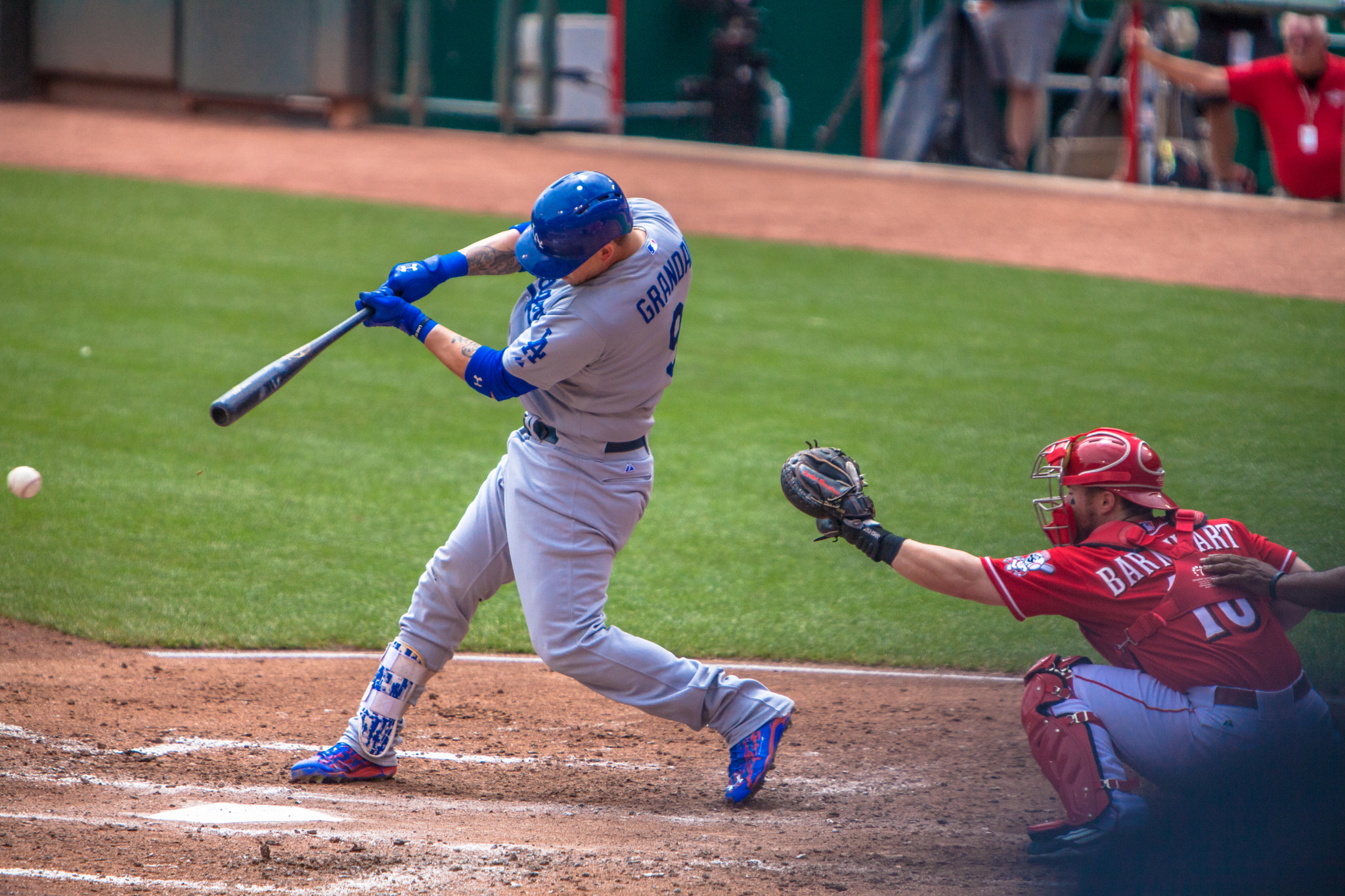 Canon EOS 5D Mark II + Canon EF 70-200mm F2.8L IS USM sample photo. Reds dodgers photography