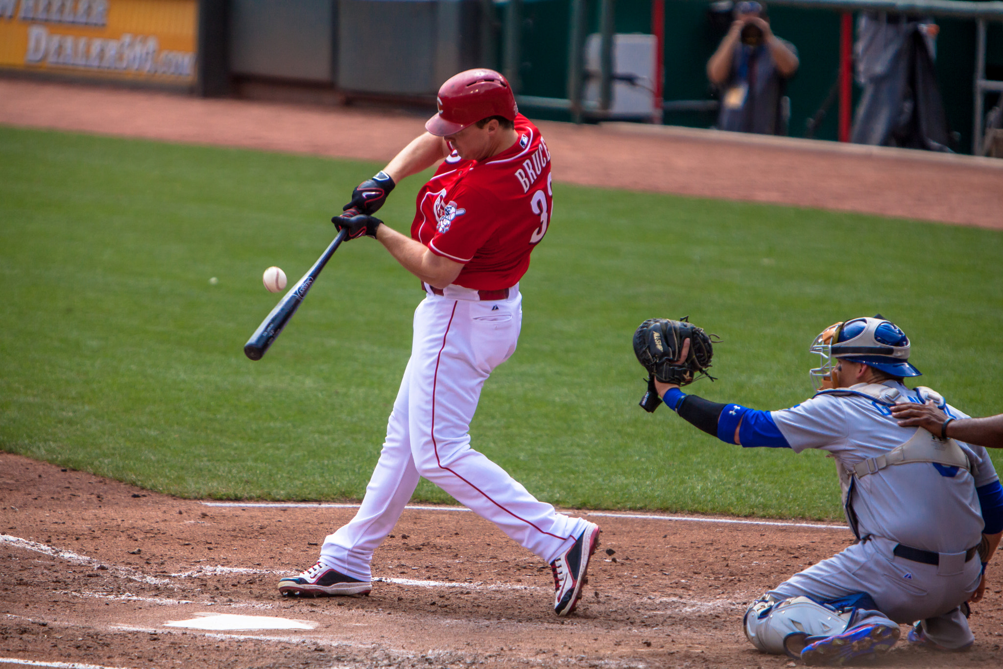 Canon EOS 5D Mark II + Canon EF 70-200mm F2.8L IS USM sample photo. Reds dodgers photography