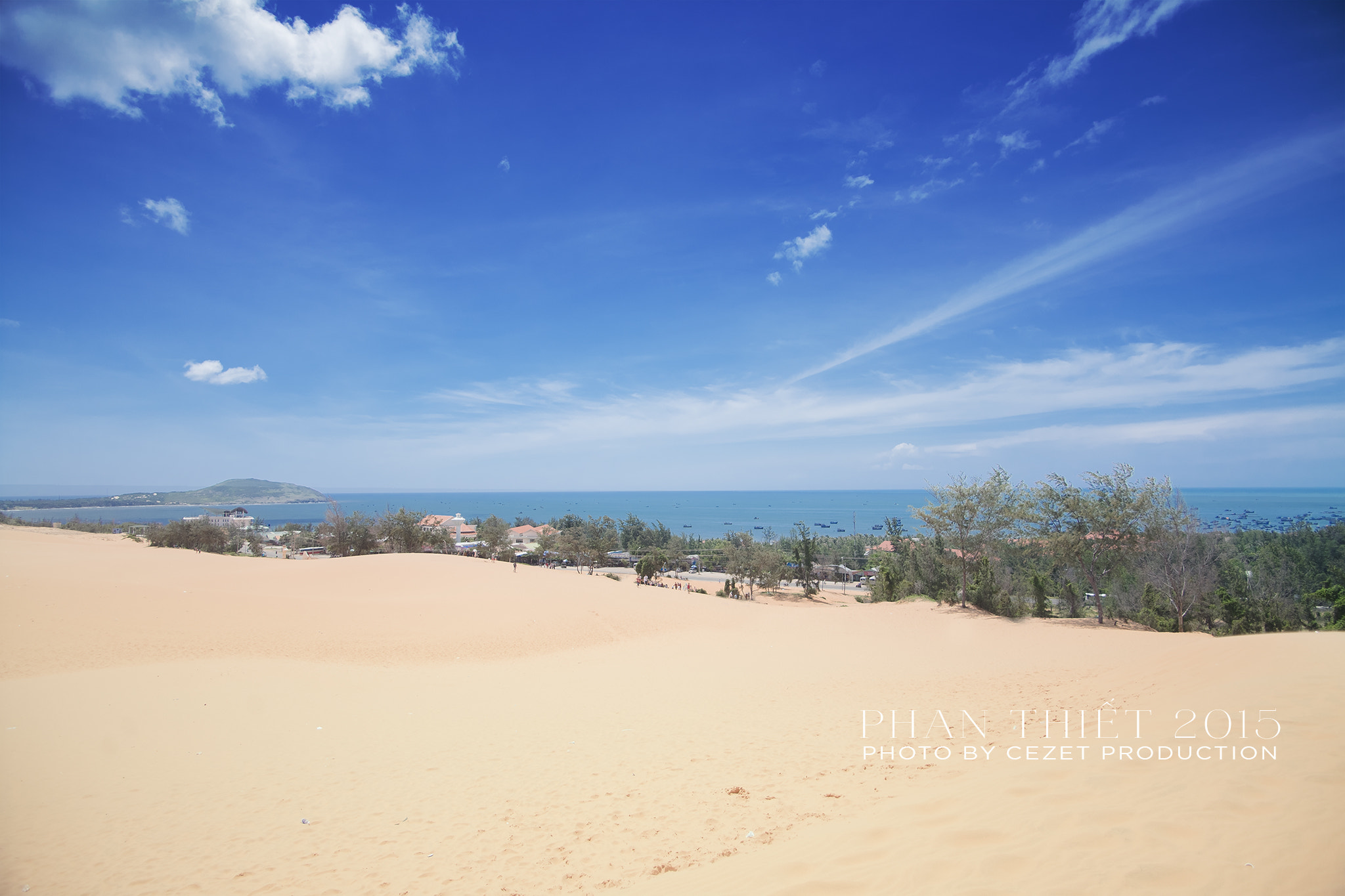 Canon EOS 5D + Canon EF 20-35mm F3.5-4.5 USM sample photo. Phan thiết 2015 photography