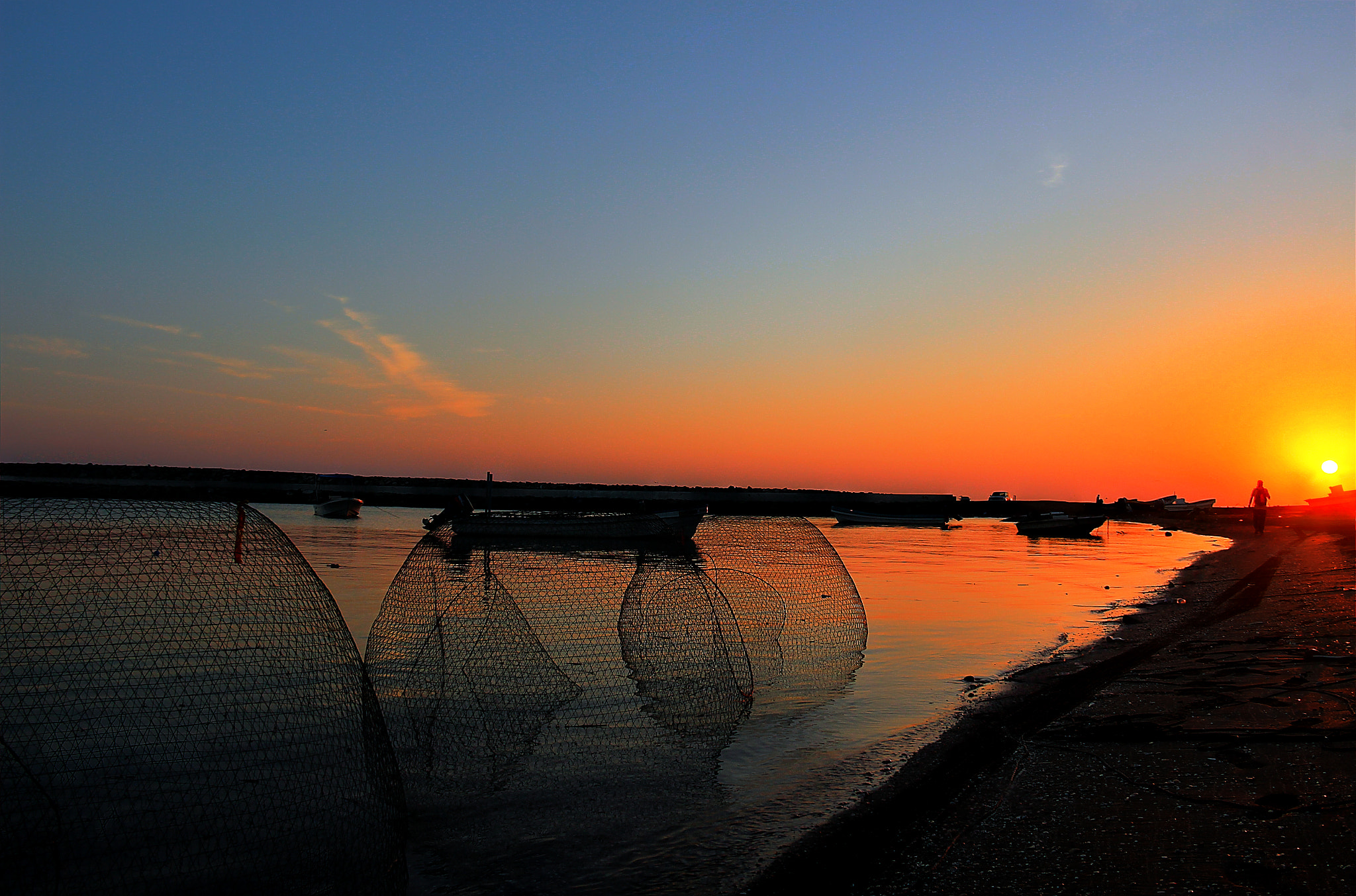 Canon EOS 600D (Rebel EOS T3i / EOS Kiss X5) sample photo. Fishing village photography
