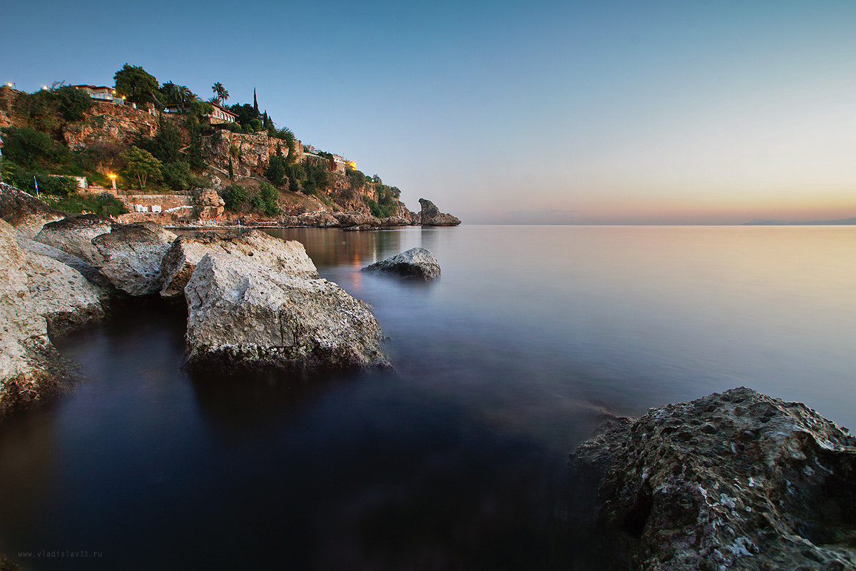 Sony DT 11-18mm F4.5-5.6 sample photo. Evening port photography