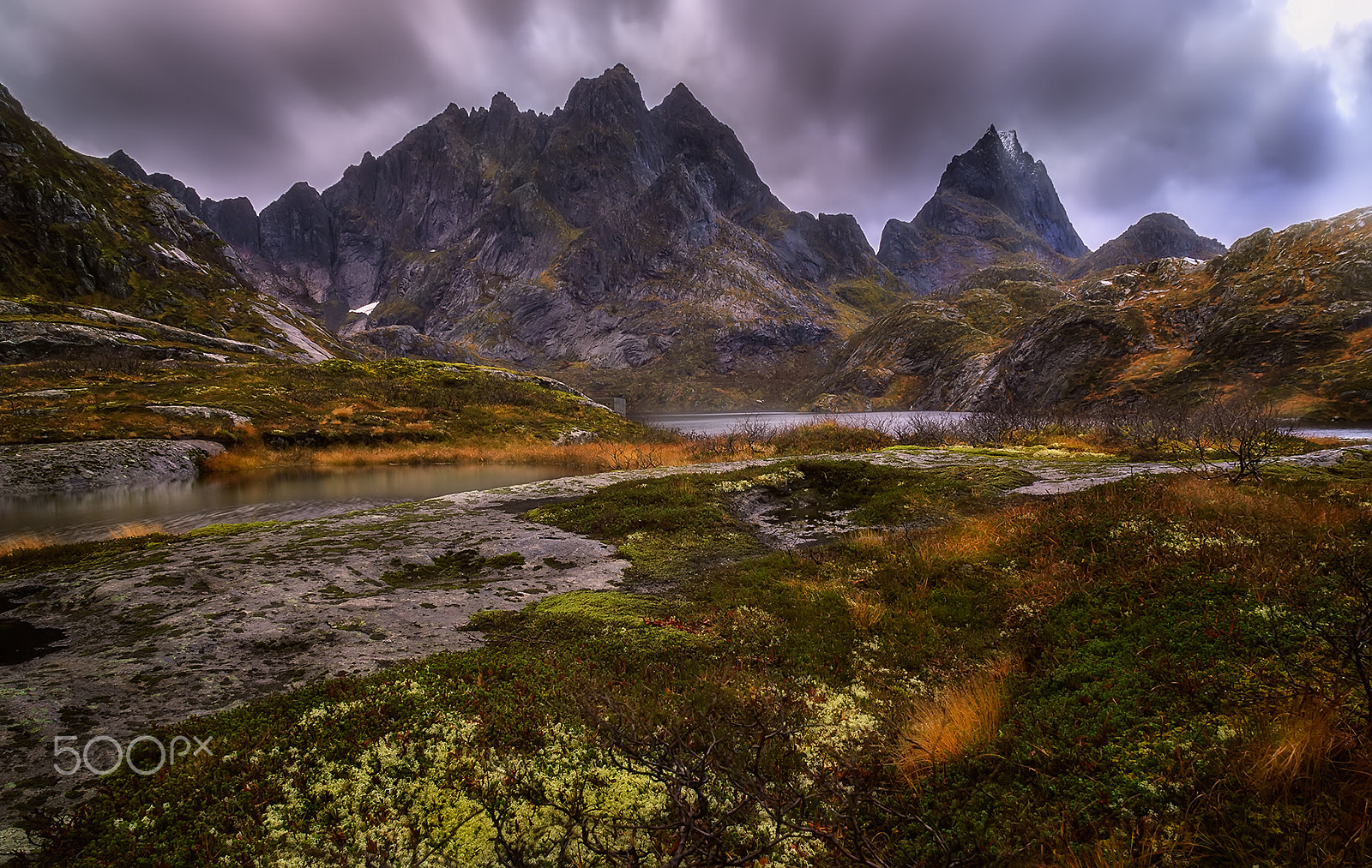 Sony a7R + Sony Vario-Tessar T* E 16-70mm F4 ZA OSS sample photo. Lofoten mountains and water dsc photography