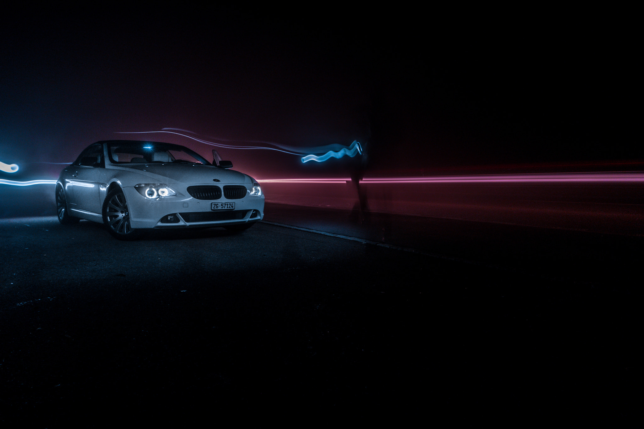 Samsung NX1 + Samsung NX 16-50mm F3.5-5.6 Power Zoom ED OIS sample photo. Bmw at night photography