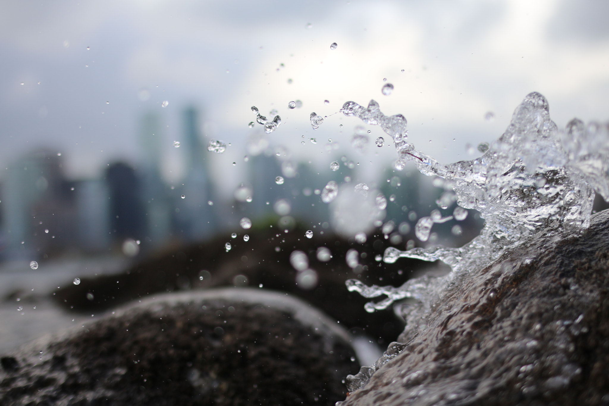 Canon EF 35mm F2 IS USM sample photo. Vancouver skyline photography