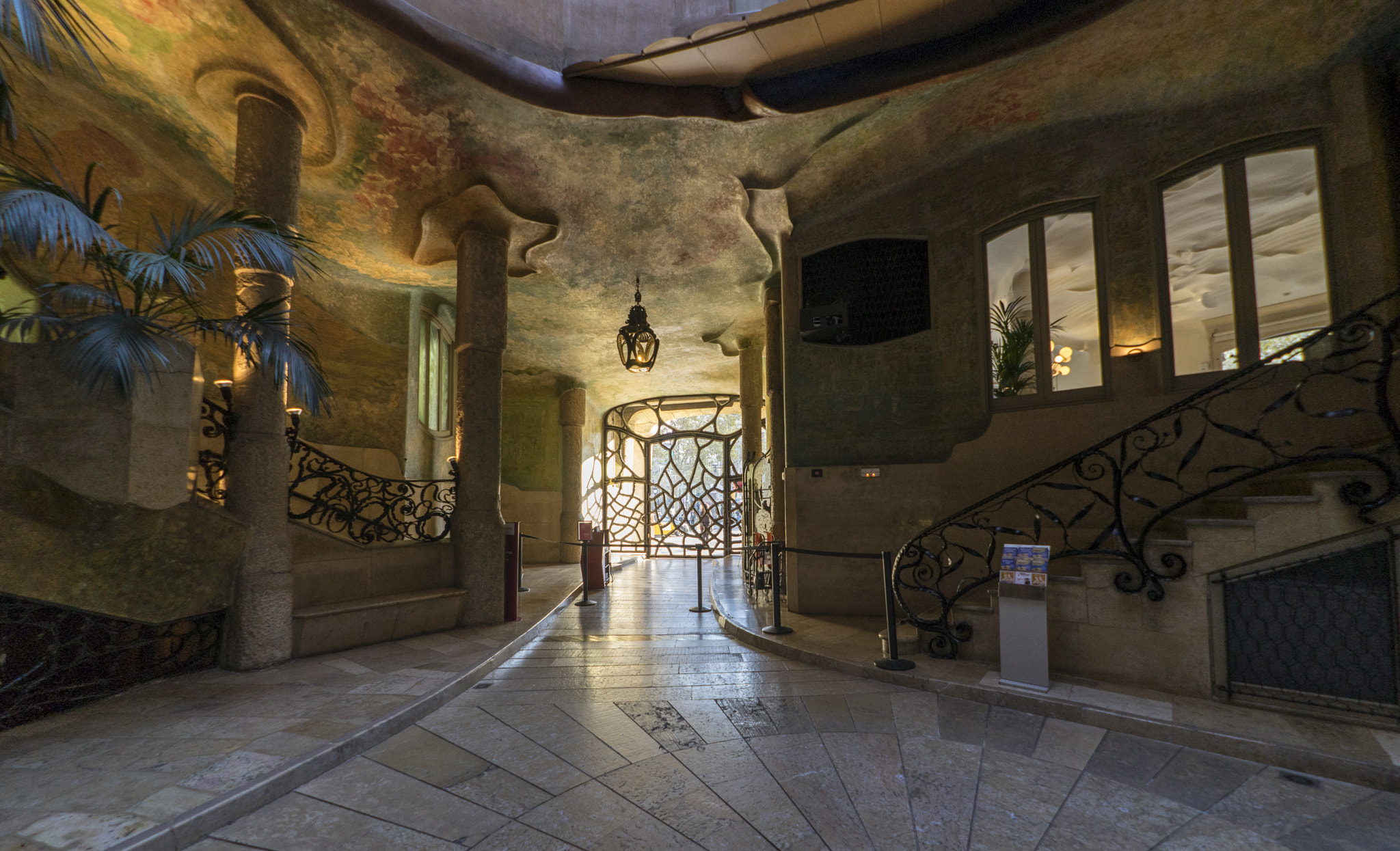 FE 16mm F3.5 Fisheye sample photo. Casa milà (la pedrera) photography