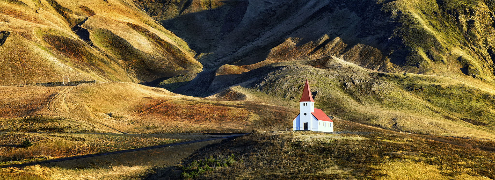 Canon EF 70-200mm F2.8L IS USM sample photo. Vik church photography