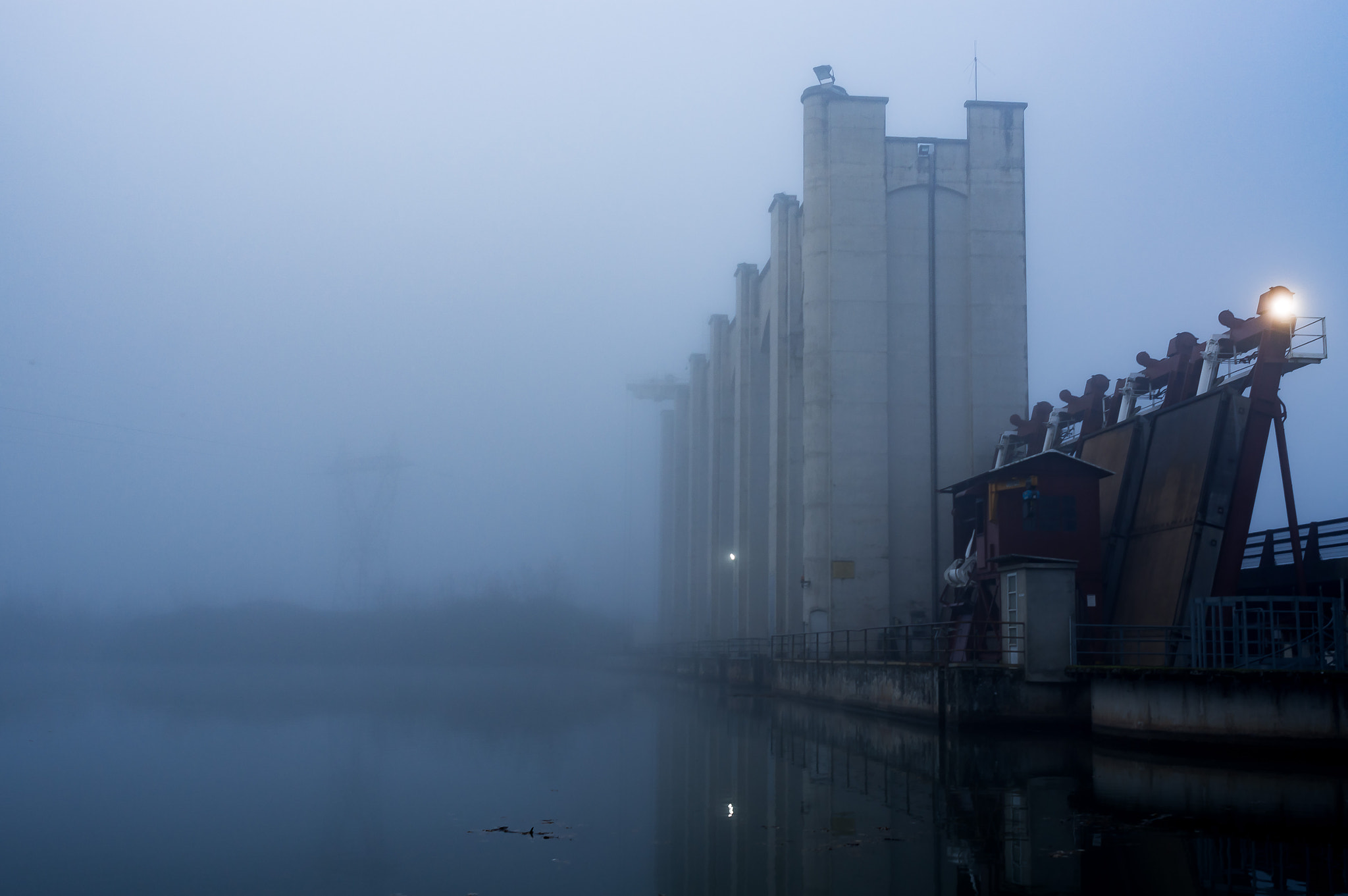Sony Alpha NEX-5T sample photo. Hydroelectric dam  of tarn river photography