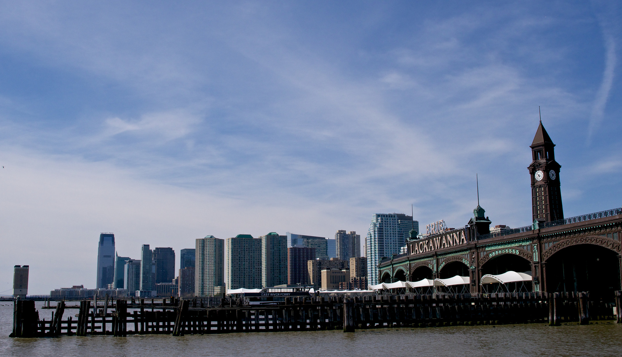 Panasonic Lumix DMC-G5 + Sigma 19mm F2.8 EX DN sample photo. Pier. photography