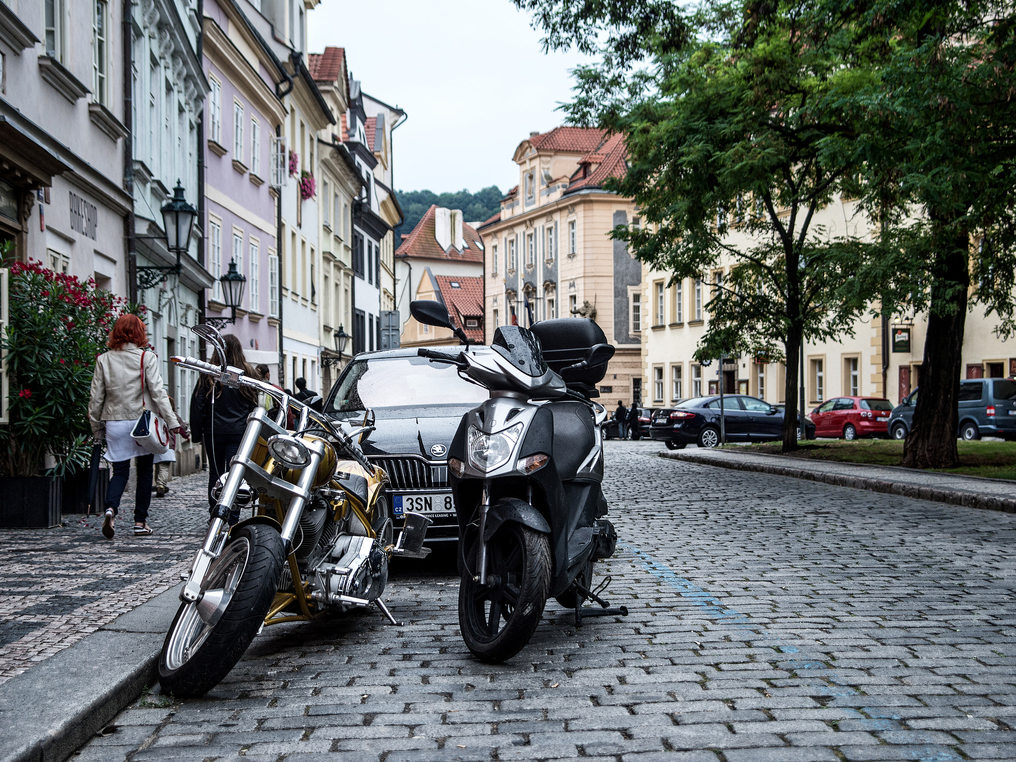 Nikon D610 + Sigma 28-105mm F2.8-4 Aspherical sample photo. Prague is so different photography