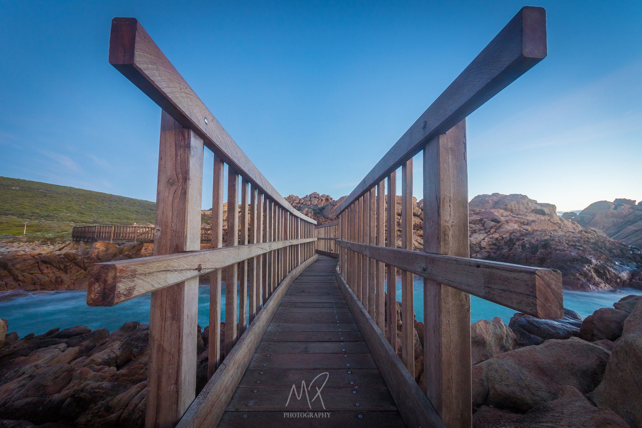Sigma 8-16mm F4.5-5.6 DC HSM sample photo. Tunnel vision photography