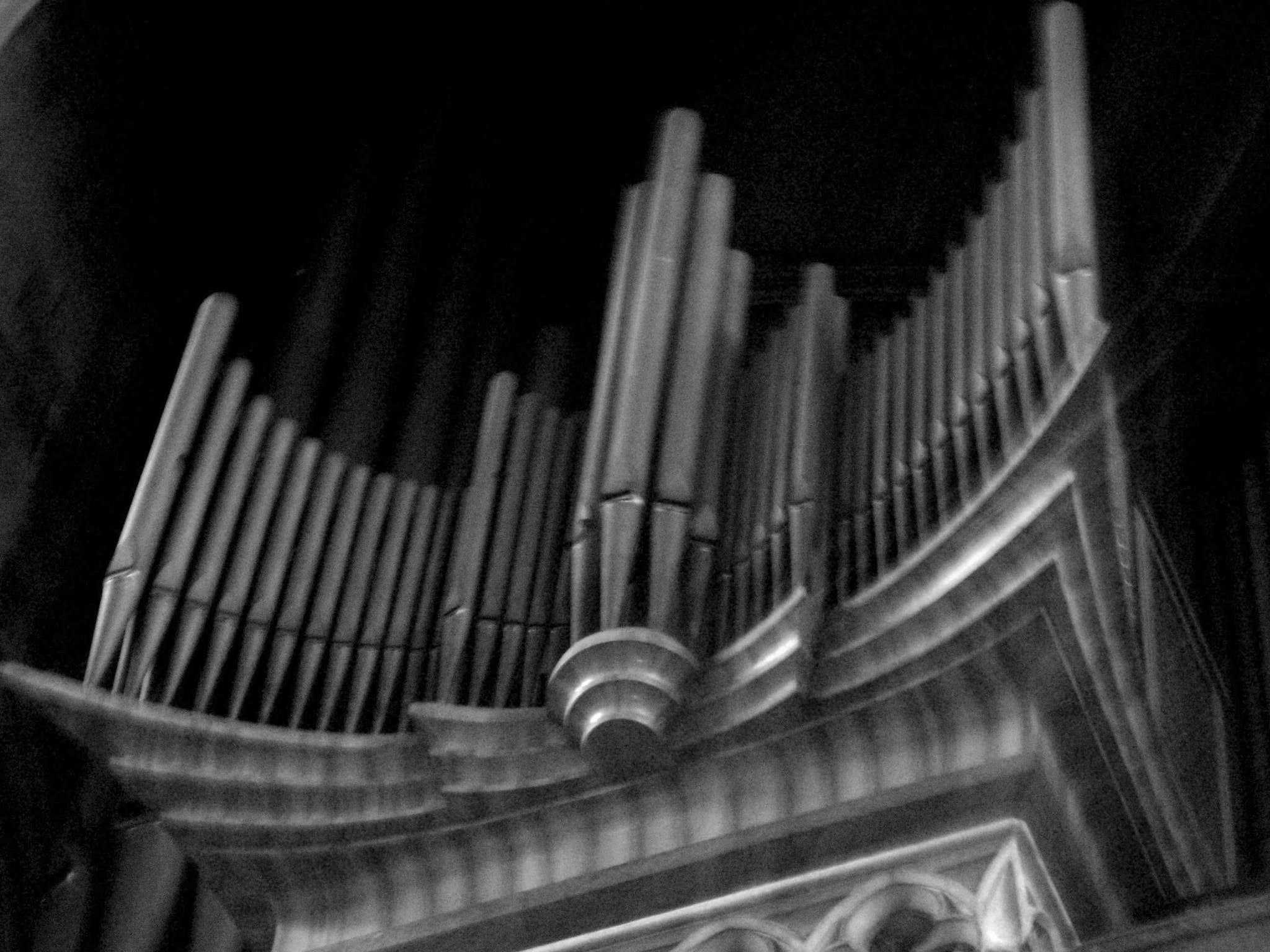Nikon COOLPIX P4 sample photo. Budapest organ pipes bw photography