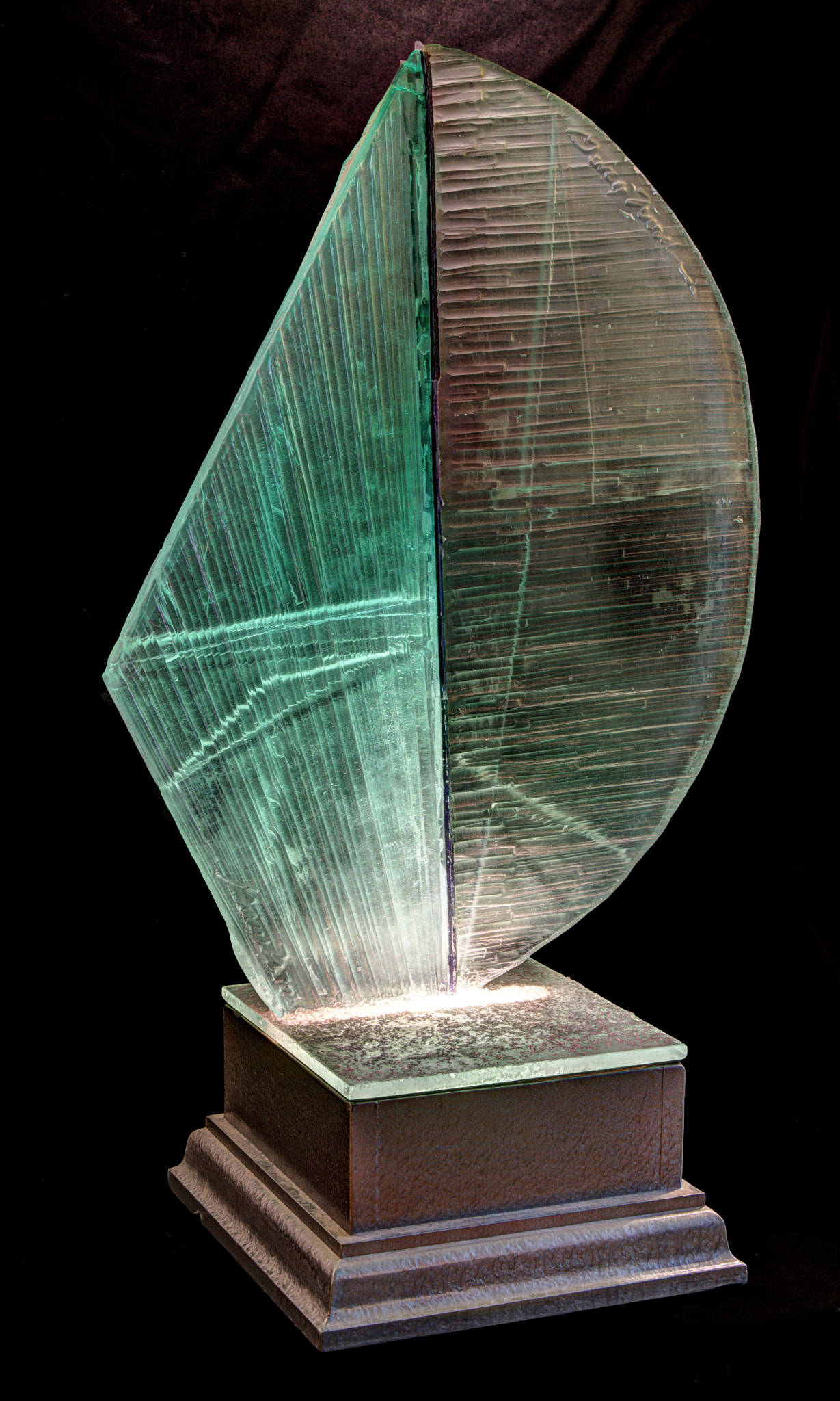 Canon EOS 750D (EOS Rebel T6i / EOS Kiss X8i) sample photo. Glass sail by gary word photography