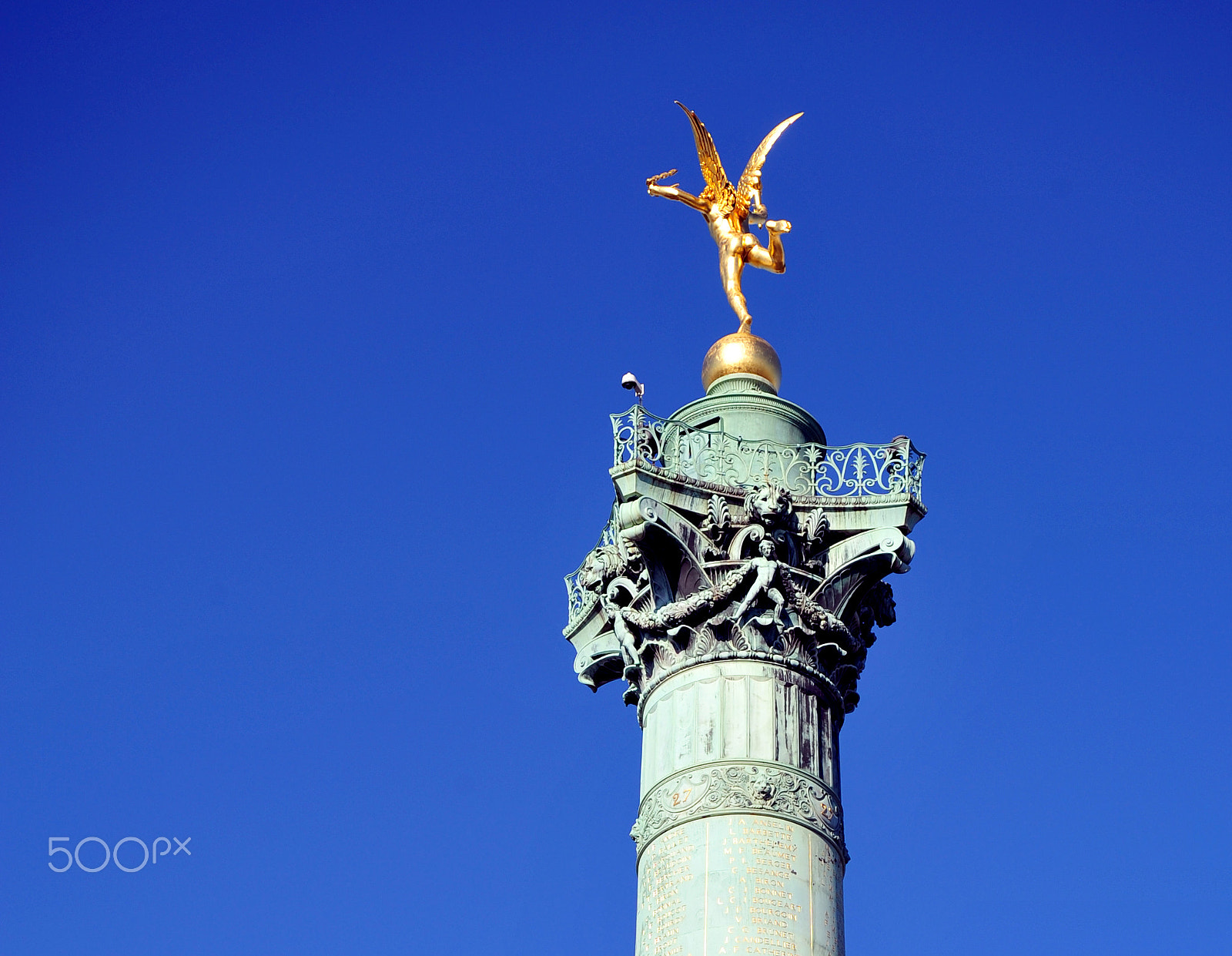 AF Zoom-Nikkor 28-70mm f/3.5-4.5D sample photo. Colonne de juillet photography