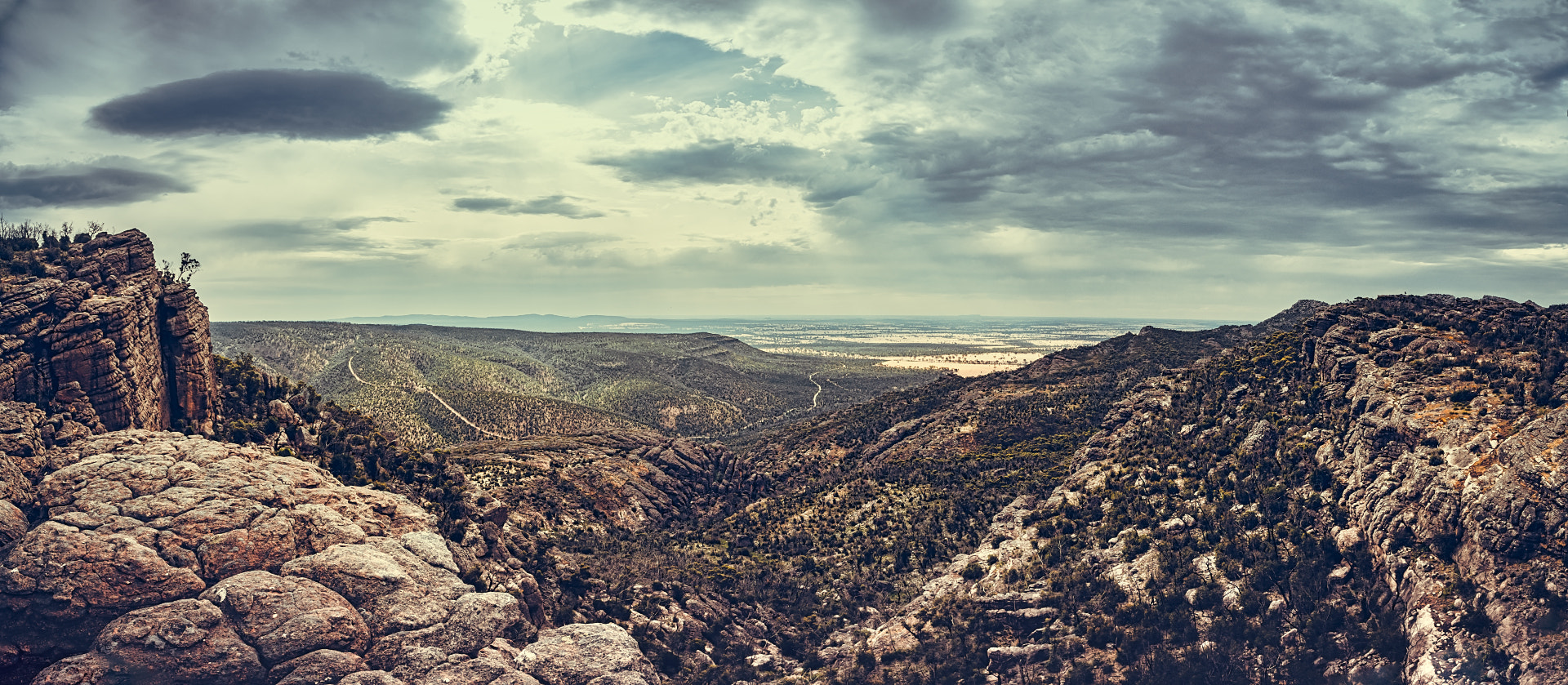 Sony a7 + Sony Vario-Sonnar T* 16-35mm F2.8 ZA SSM sample photo. Where eagles dare photography