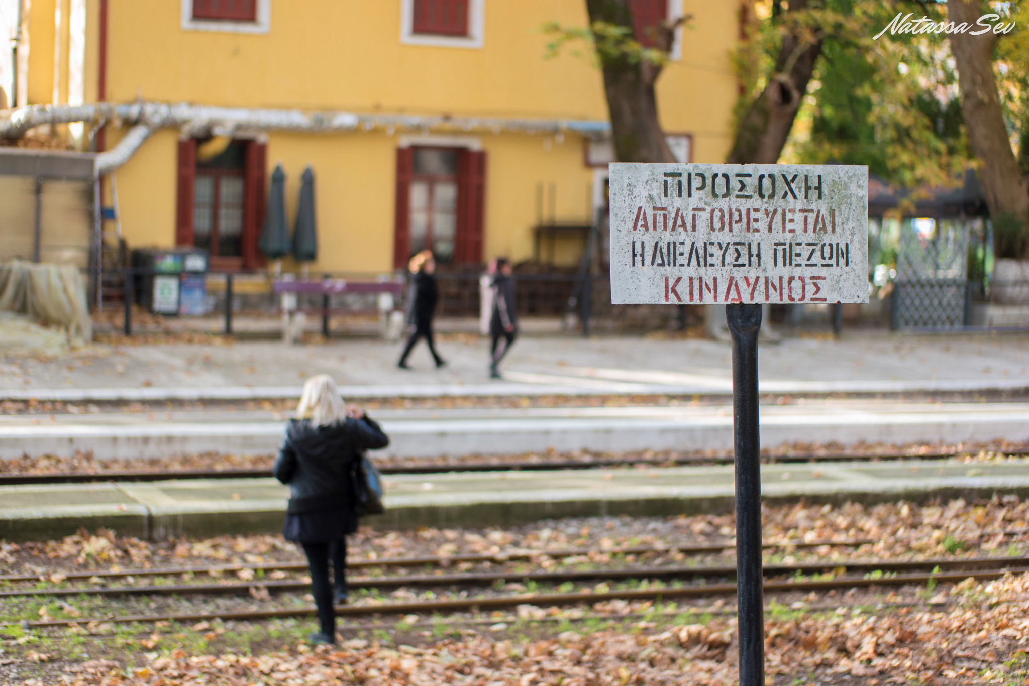 Samsung NX 45mm F1.8 sample photo. 23083104046.jpg photography
