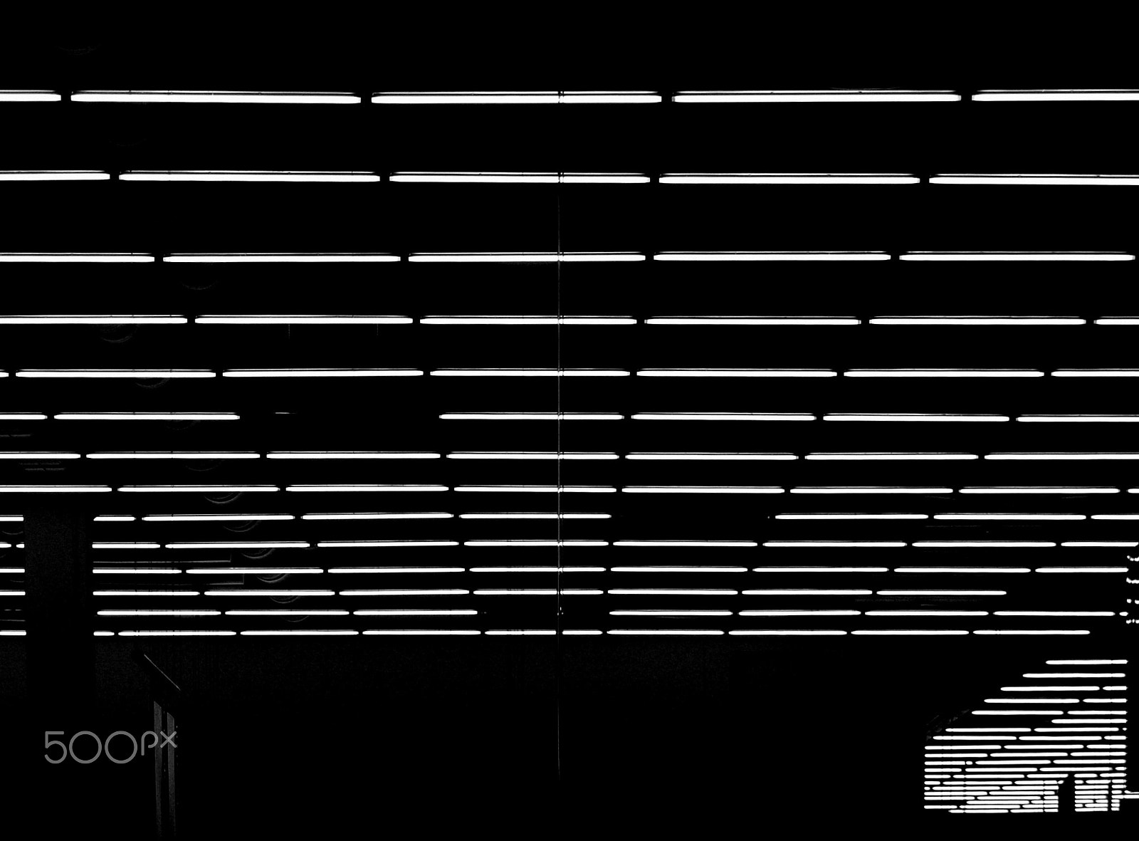 Ricoh Caplio R30 sample photo. Missing lamps photography