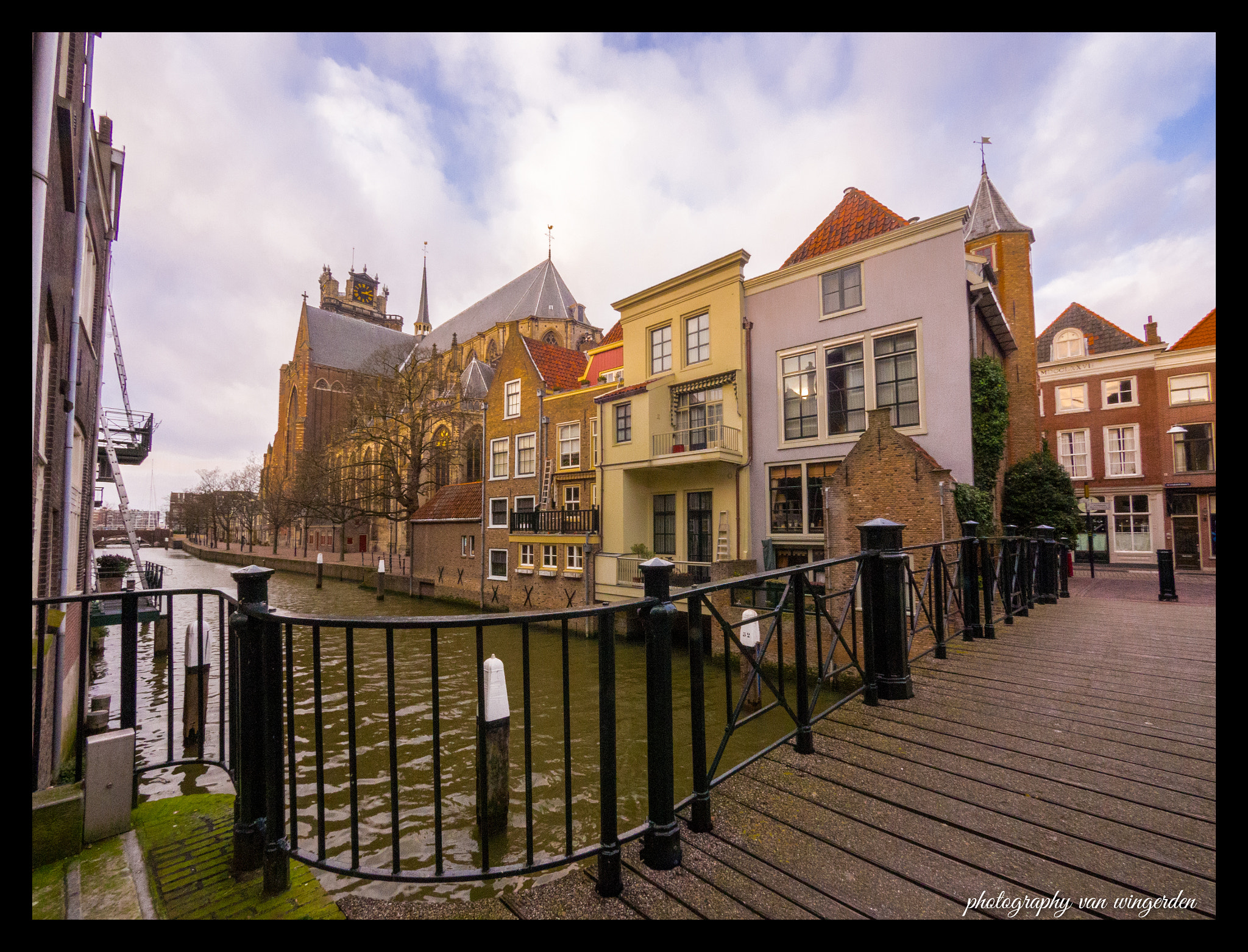 Olympus OM-D E-M10 II + Panasonic Lumix G Vario 7-14mm F4 ASPH sample photo. Dordrecht photography