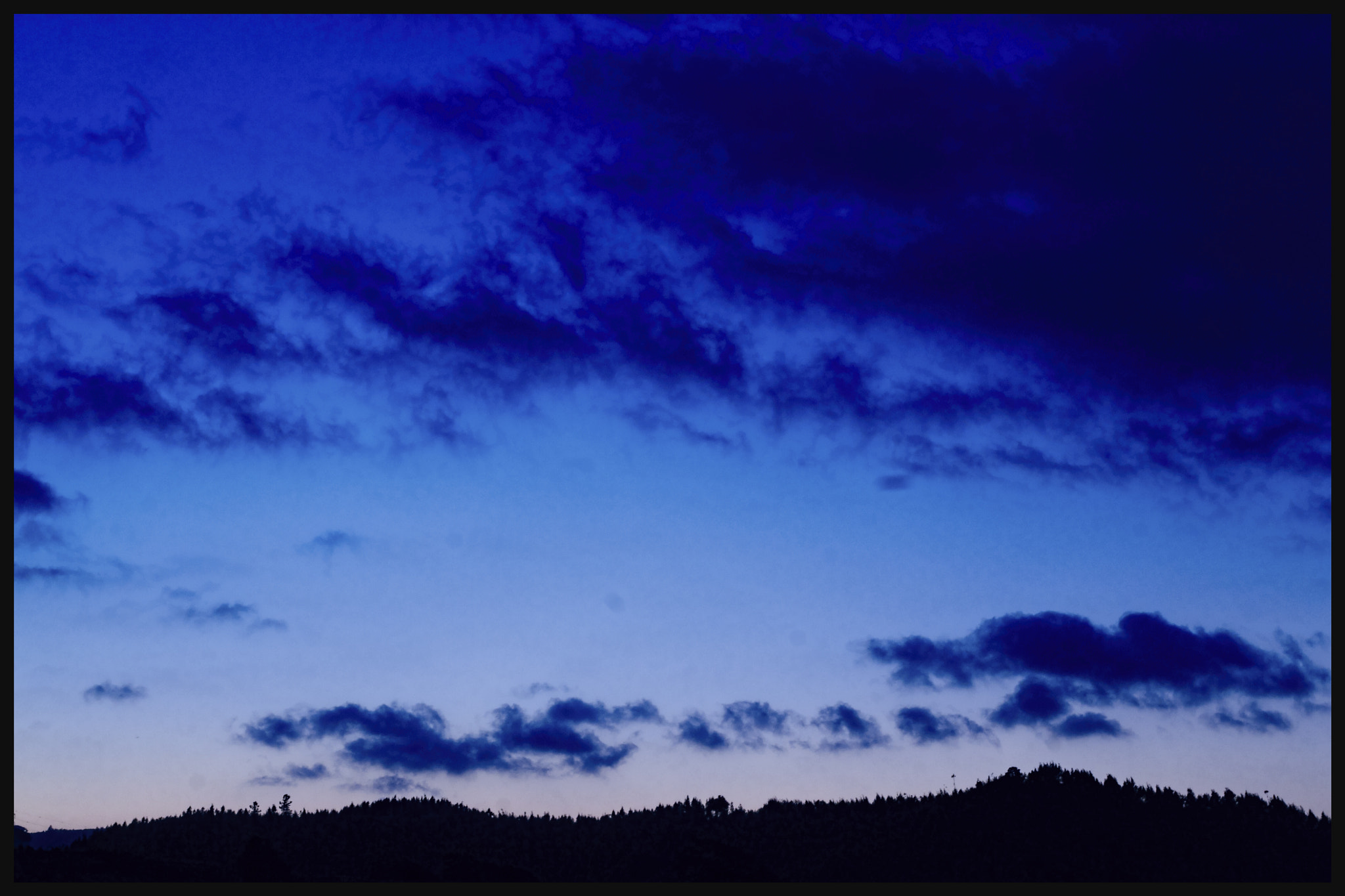 Canon EOS 30D + Canon EF 50mm F1.8 II sample photo. Blue breeze. photography