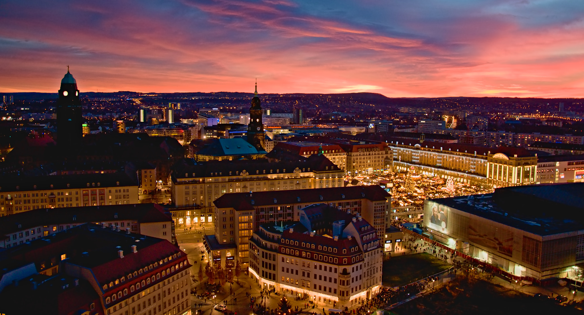 18.00 - 105.00 mm f/3.5 - 5.6 sample photo. Christmas markets in dresden photography