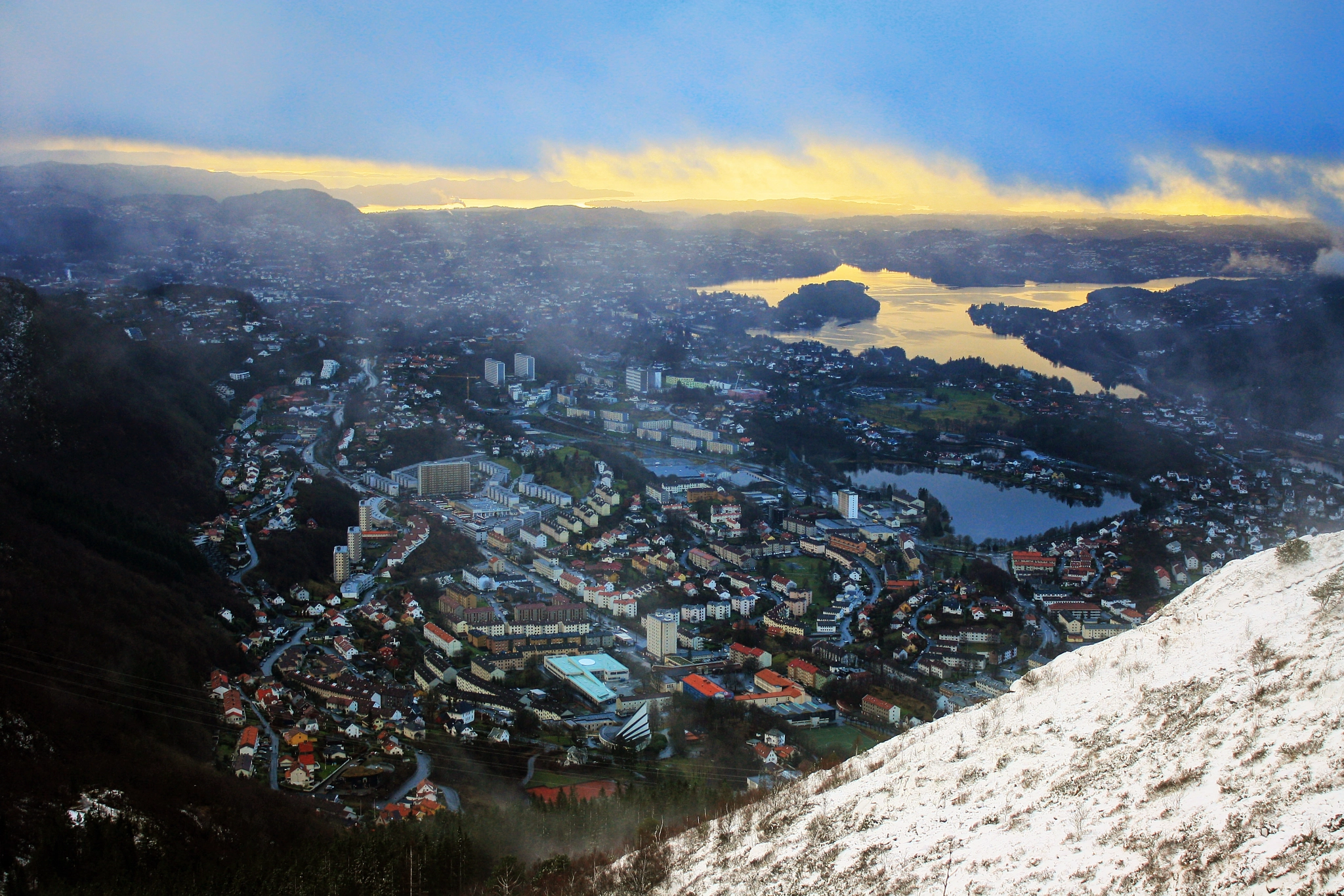 Canon EOS 1000D (EOS Digital Rebel XS / EOS Kiss F) sample photo. Bergen photography