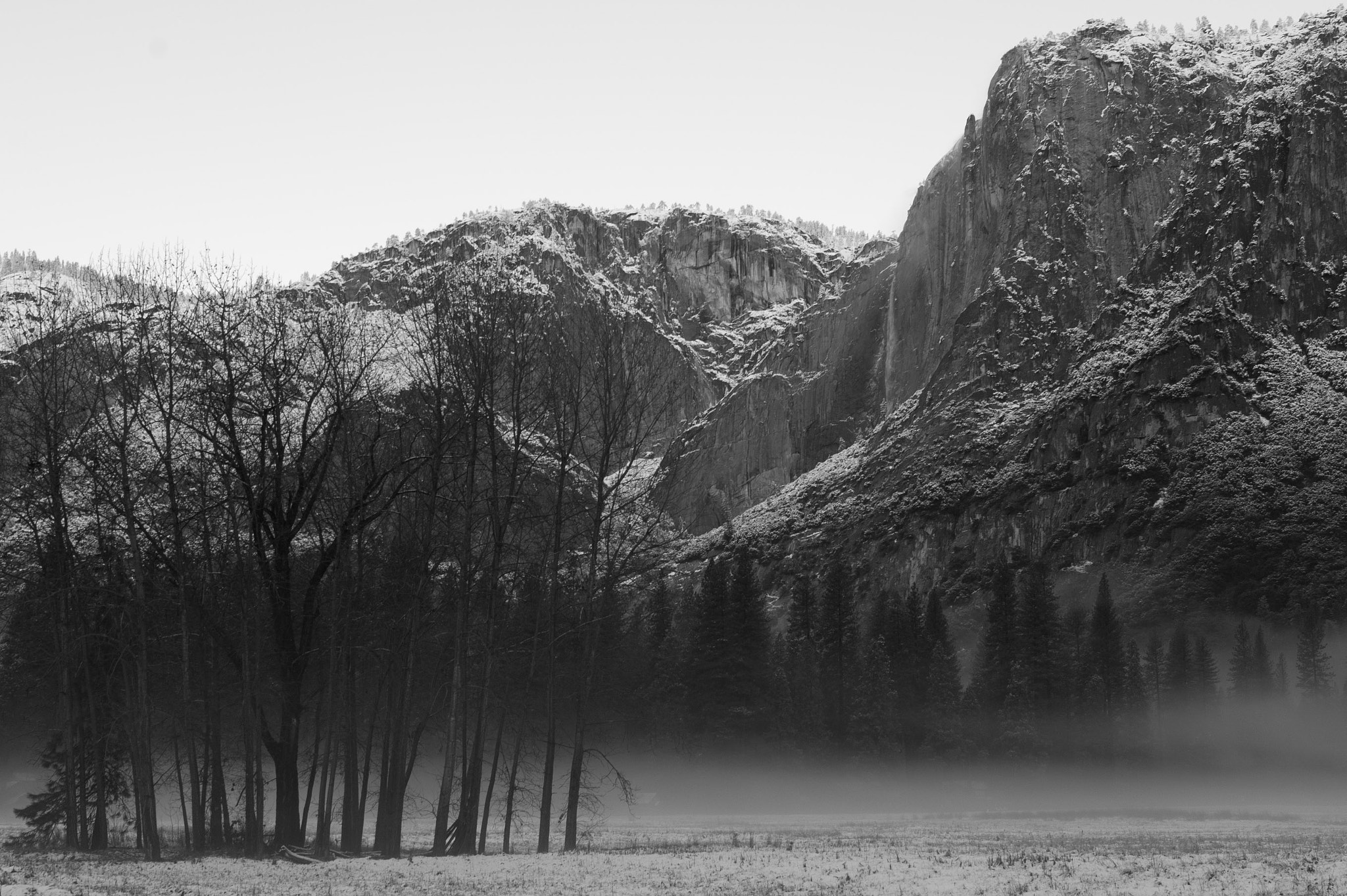 Leica Super-Elmar-M 21mm F3.4 ASPH sample photo. Yosemite falls winter sunrise photography