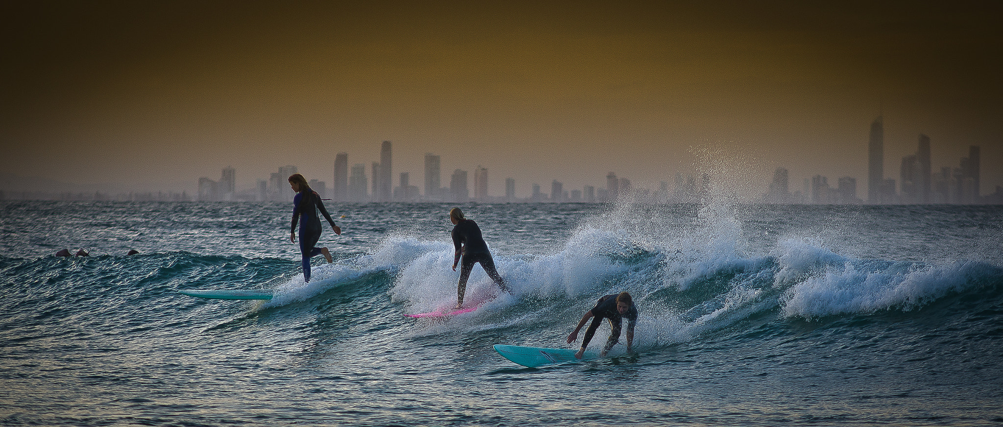 Nikon D7000 + Sigma 70-210mm F2.8 APO sample photo. Surf and the city photography