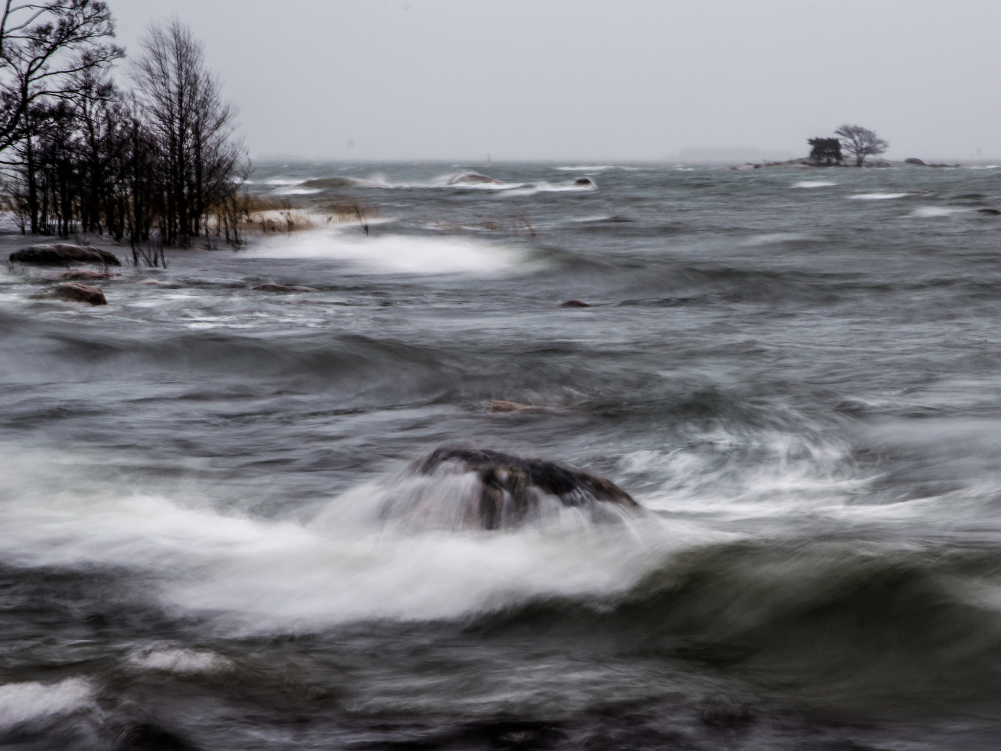 Sigma 17-70mm F2.8-4 DC Macro OS HSM | C sample photo. Winter storm in helsinki 6.12.2015 photography