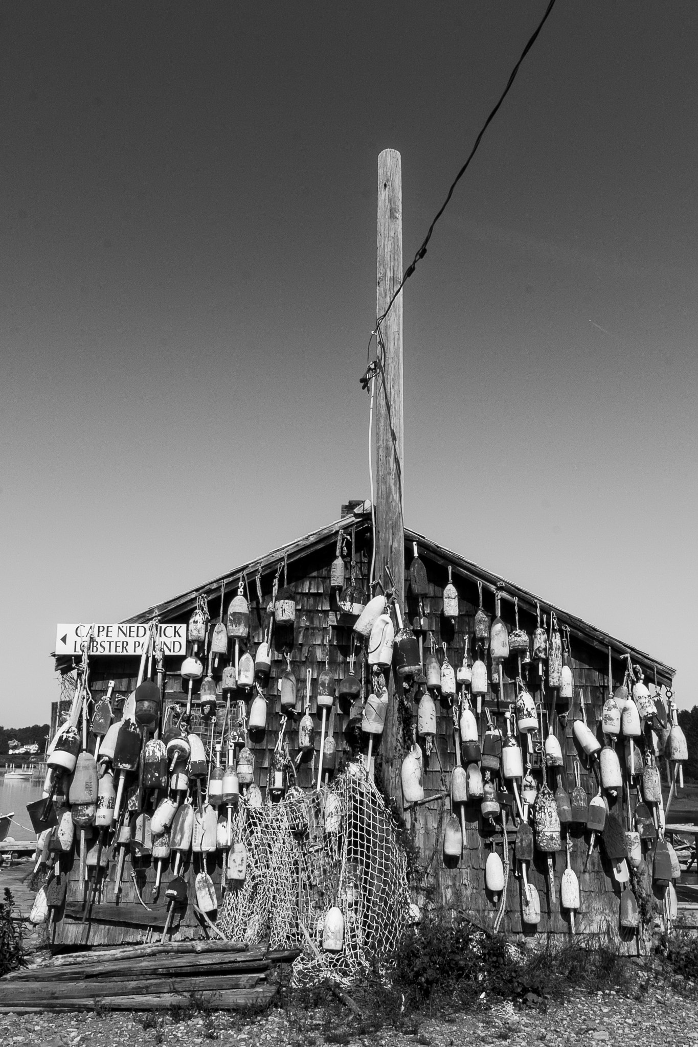 Canon EOS 40D + Canon EF 16-35mm F4L IS USM sample photo. Cape neddick and buoys photography