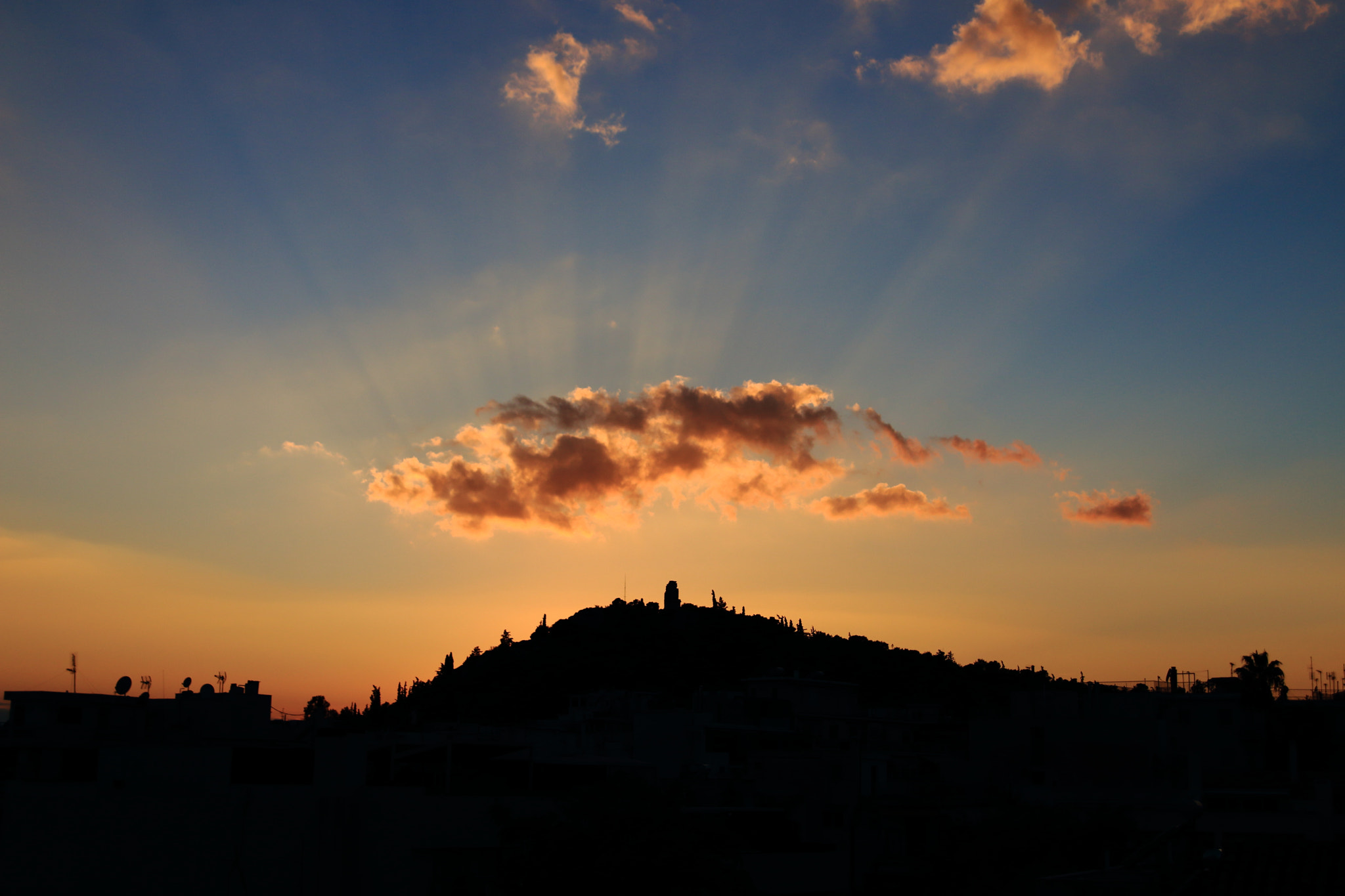 Canon EF 24-85mm F3.5-4.5 USM sample photo. Filoppapou hill photography