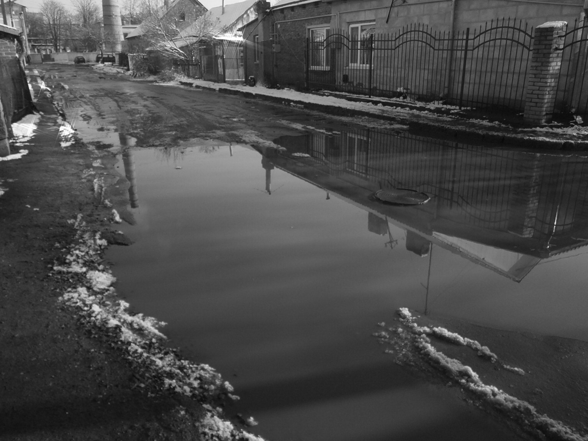 Olympus VG130,D710 sample photo. Water street photography