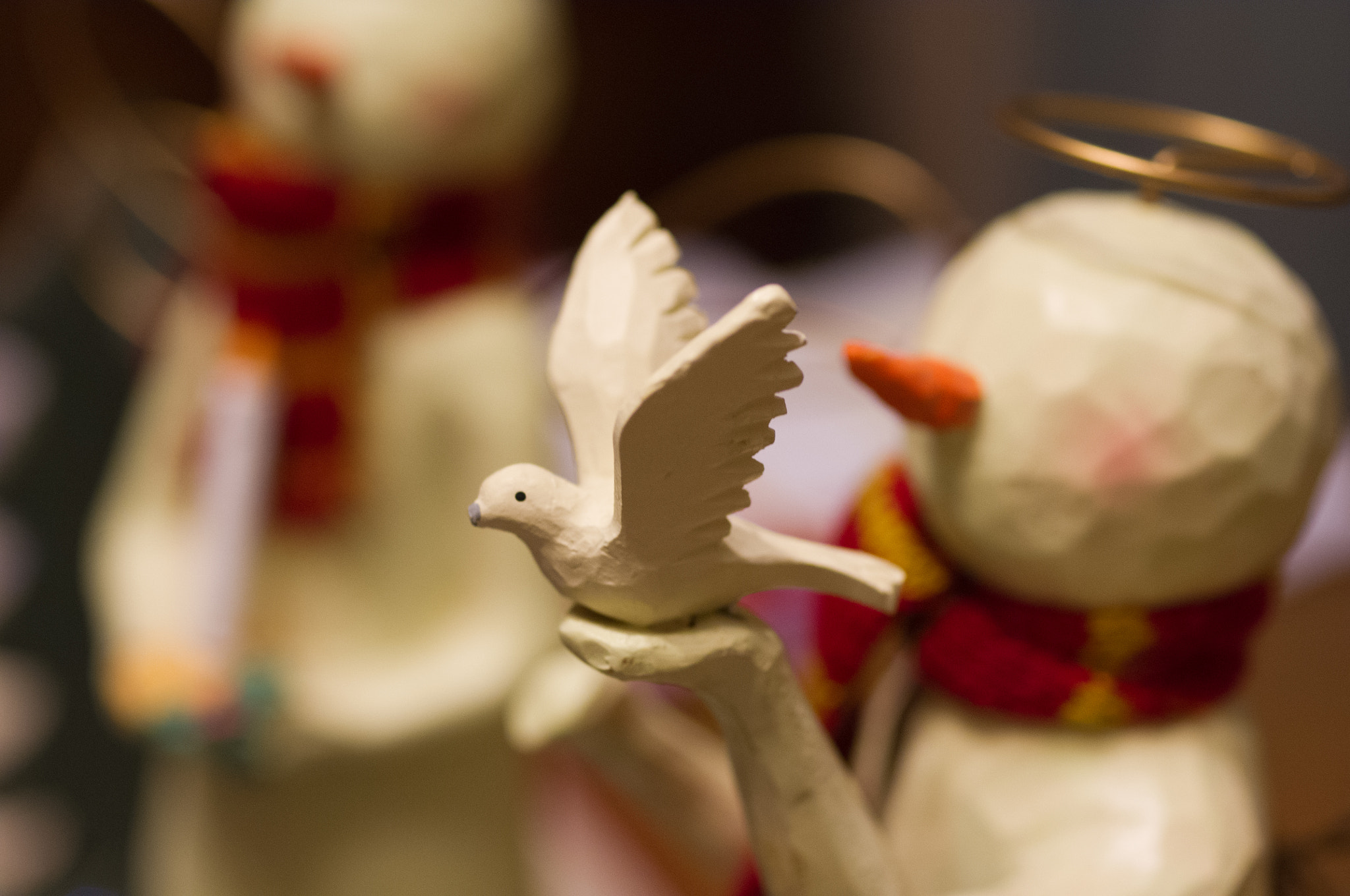 Pentax K-x sample photo. Angel snowman & dove photography