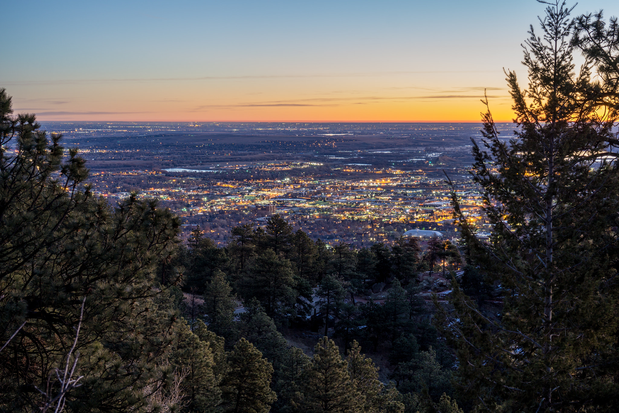 Sony a6000 + Sony Sonnar T* FE 35mm F2.8 ZA sample photo. Wake up boulder valley photography