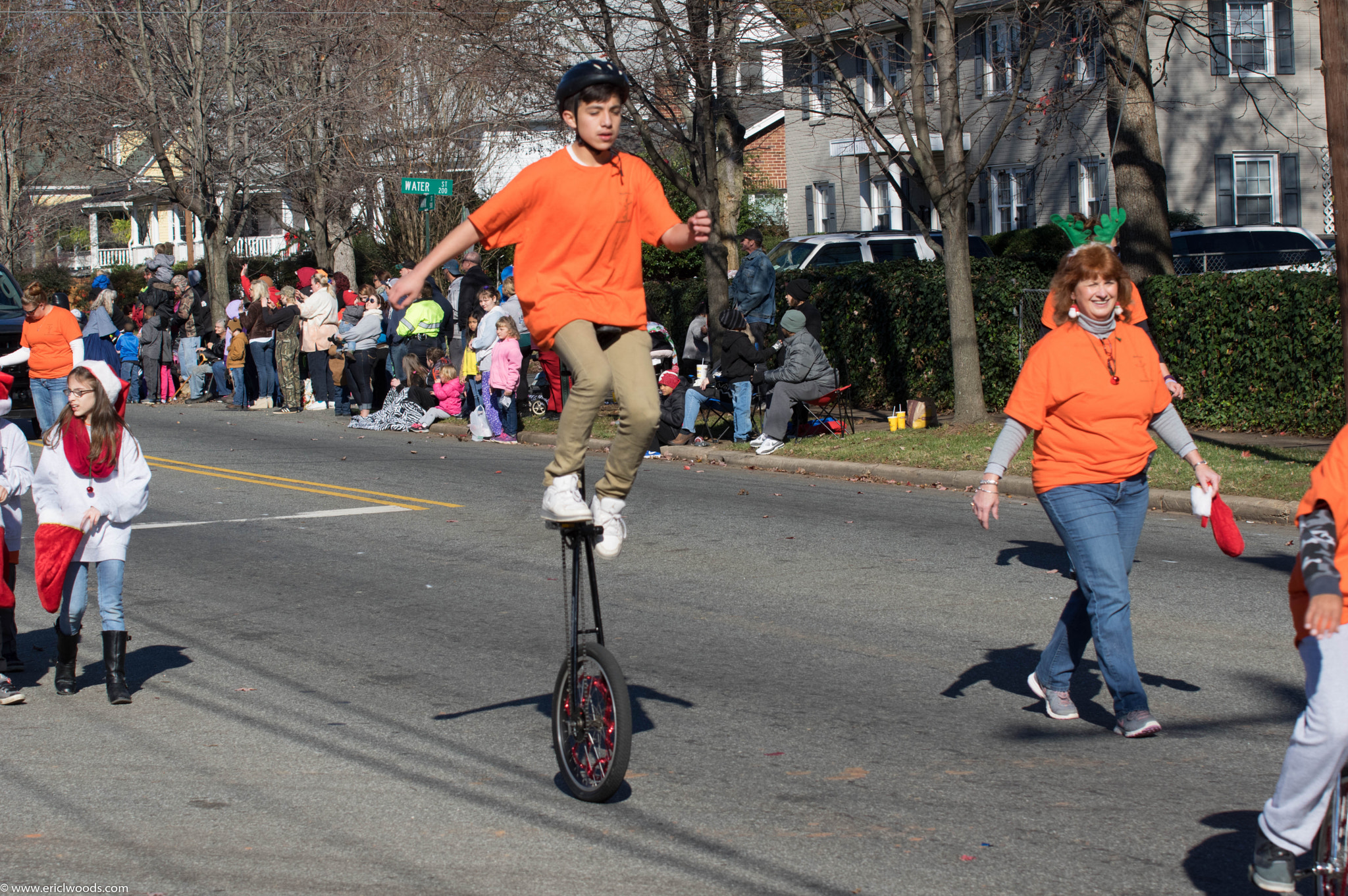Pentax K-3 II sample photo. Parade photography