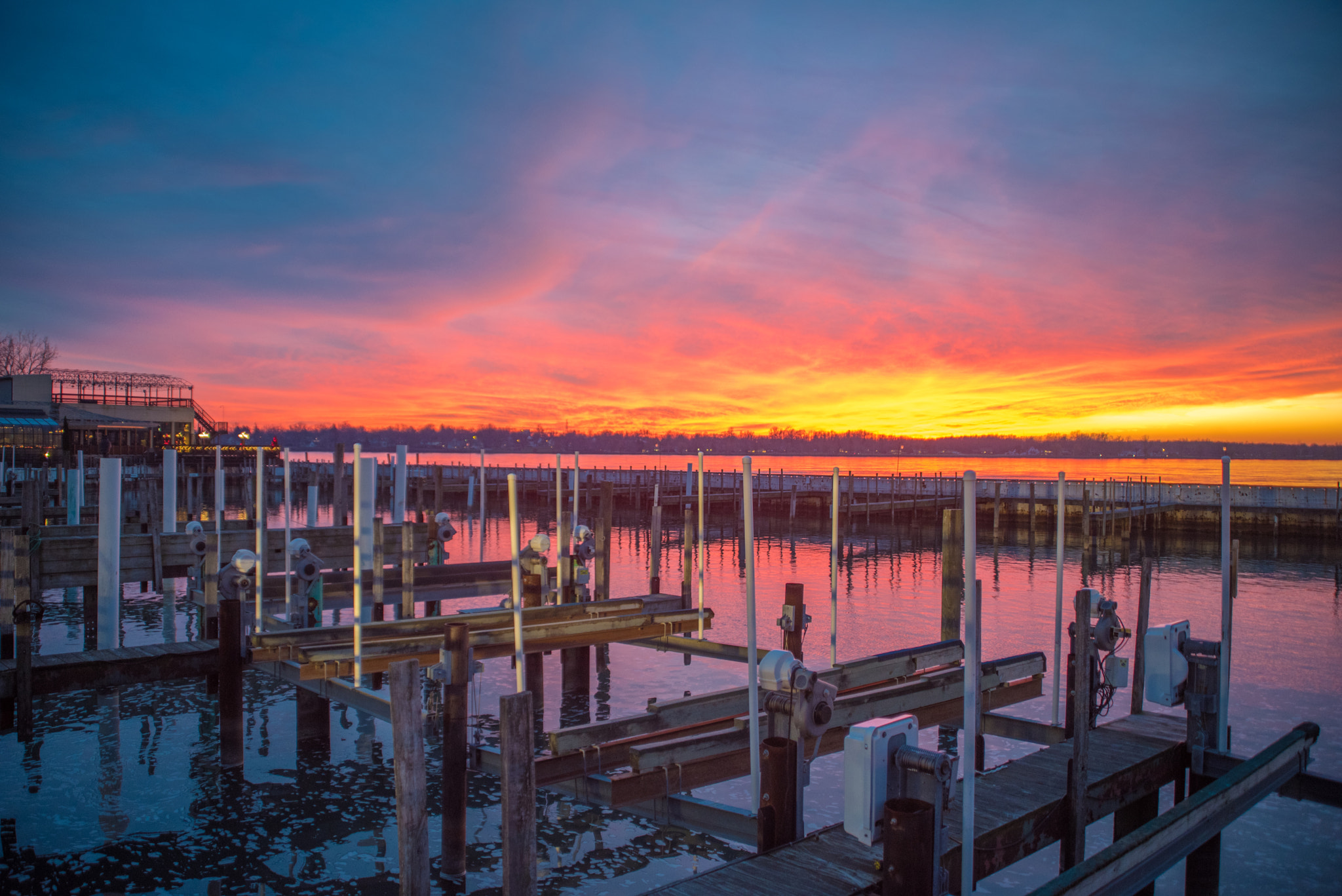 Nikon D750 + Sigma 28-105mm F2.8-4 Aspherical sample photo. Sunsets at the harbor photography