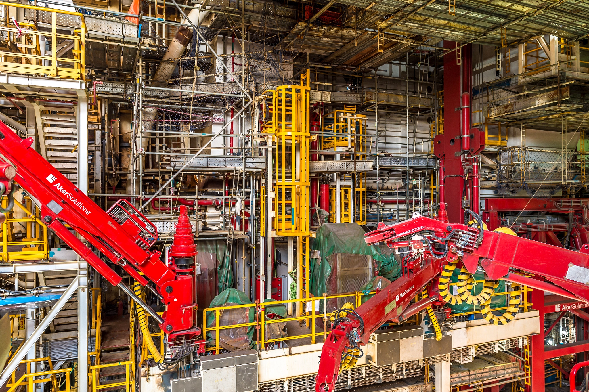 Nikon D4S sample photo. Scaffold city photography