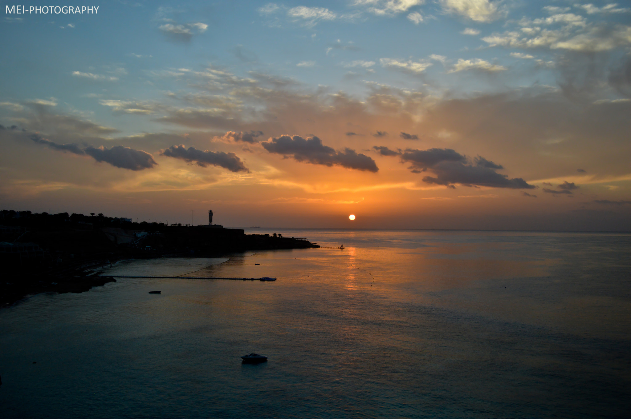 AF Zoom-Nikkor 28-70mm f/3.5-4.5D sample photo. Sunrise 2 photography