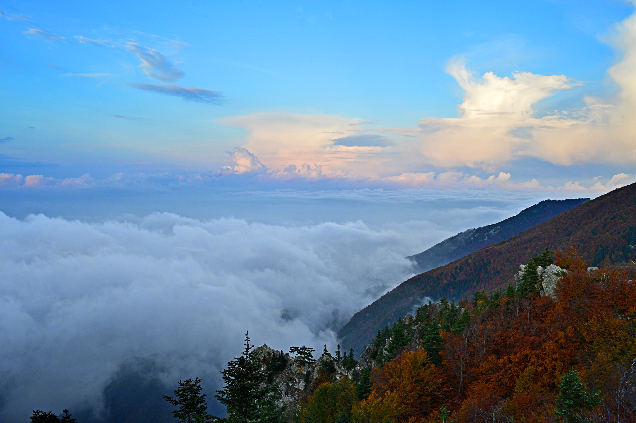 Nikon D4 + AF-S Nikkor 35mm f/1.8G sample photo. Clouds photography