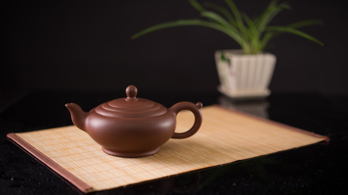 ZEISS Makro-Planar T* 50mm F2 sample photo. Chinese tea pot photography