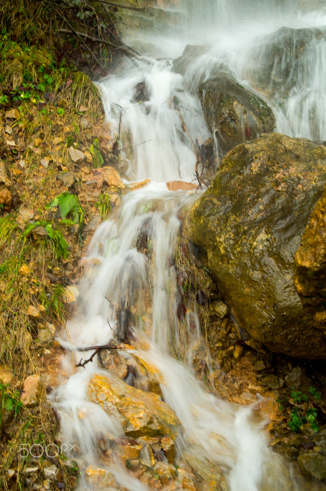 35-70mm F4 sample photo. Waterfall-4 photography