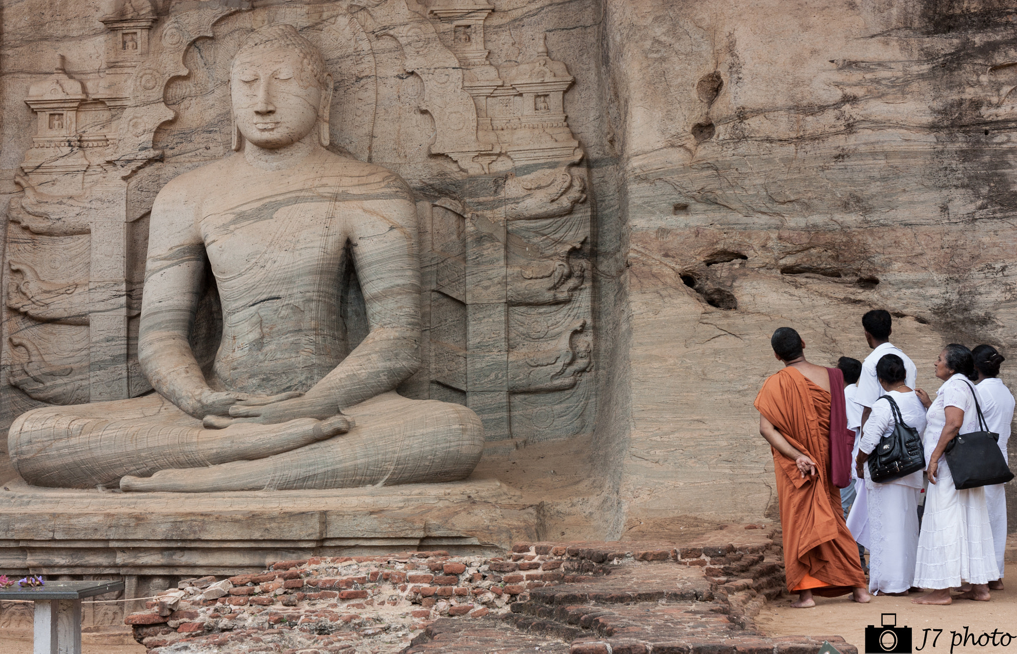 Canon EF 24-70mm F4L IS USM sample photo. Buddhism photography
