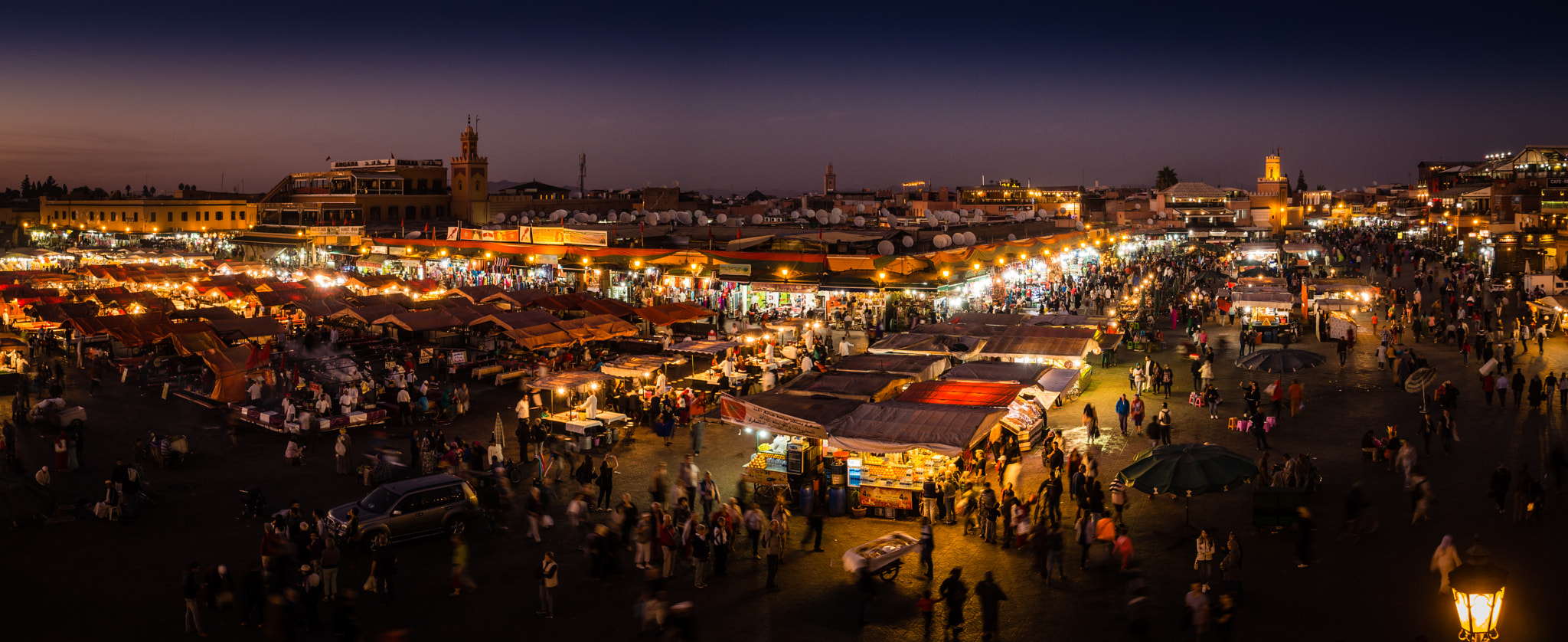 Olympus OM-D E-M10 II + OLYMPUS M.9-18mm F4.0-5.6 sample photo. Jemaa el-fnaa after dark photography