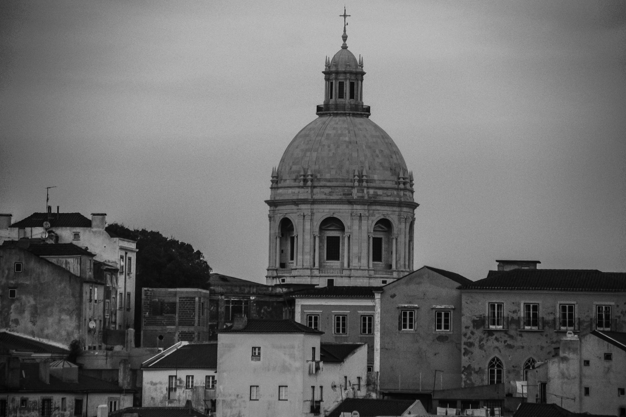 Sigma 18-200mm F3.5-6.3 II DC OS HSM sample photo. Pantheon photography