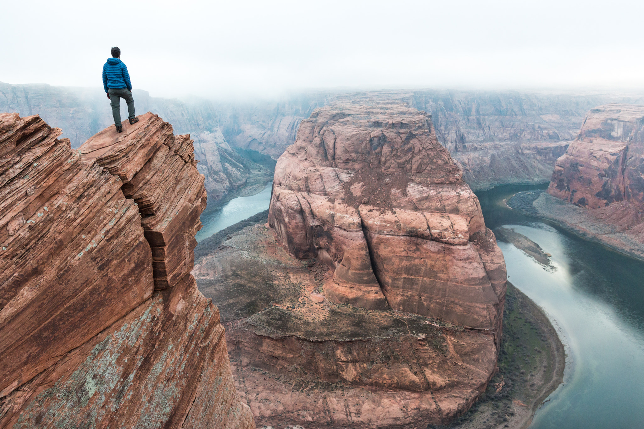 Sigma 18-35mm f/1.8 DC HSM sample photo. Standing above horseshoe bend photography